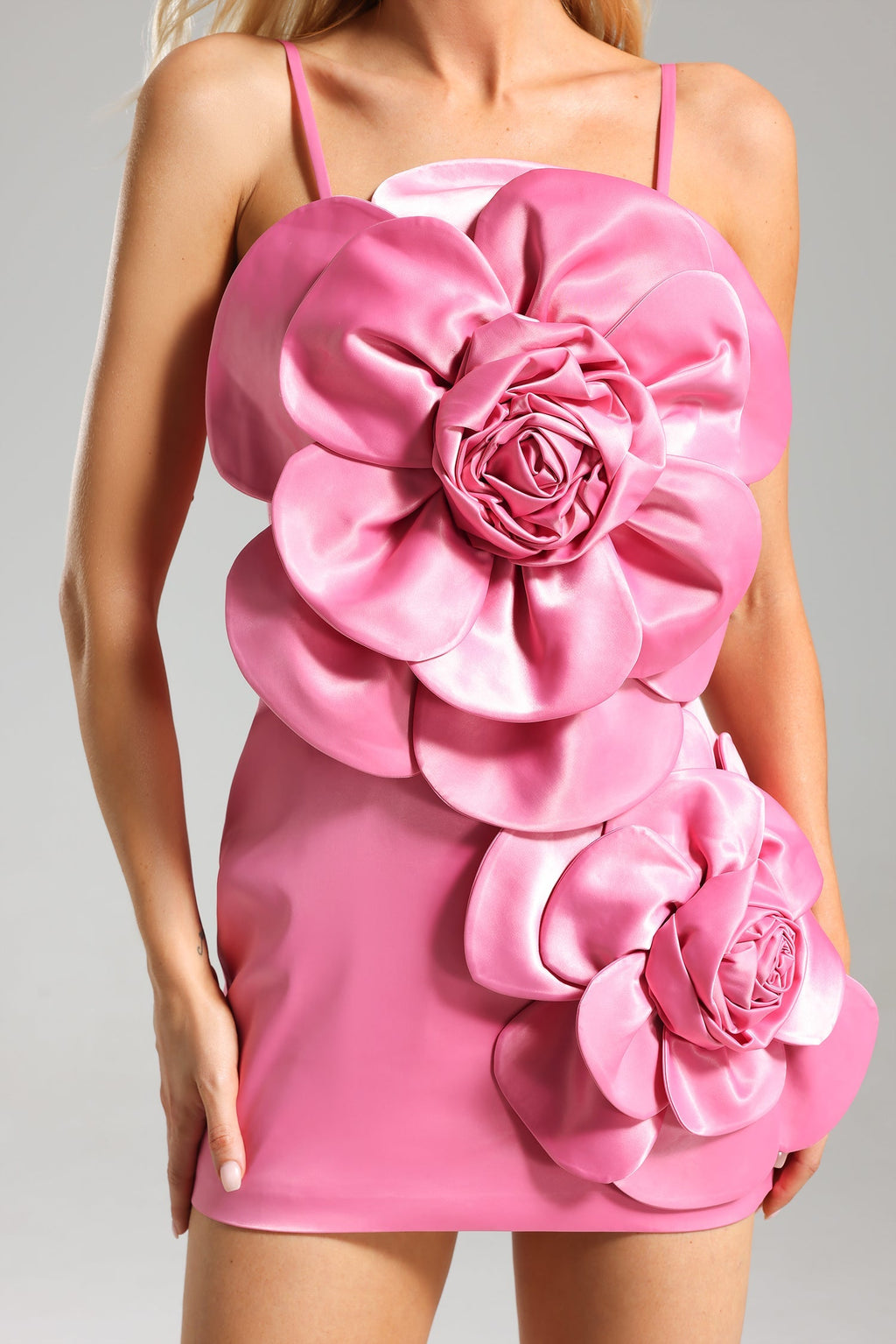 Ninetta Mini Dress - Bold Floral - Halter Neckline - Luxurious Fabric - Smooth Fit Feel - Mini Length