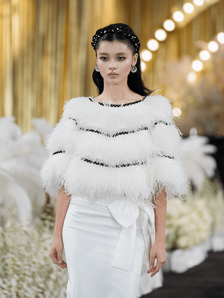 Adriana Feather - Embellished Cape - Luxurious Ostrich Feathers - Statement Design - Contrasting Trim - Relaxed Fit