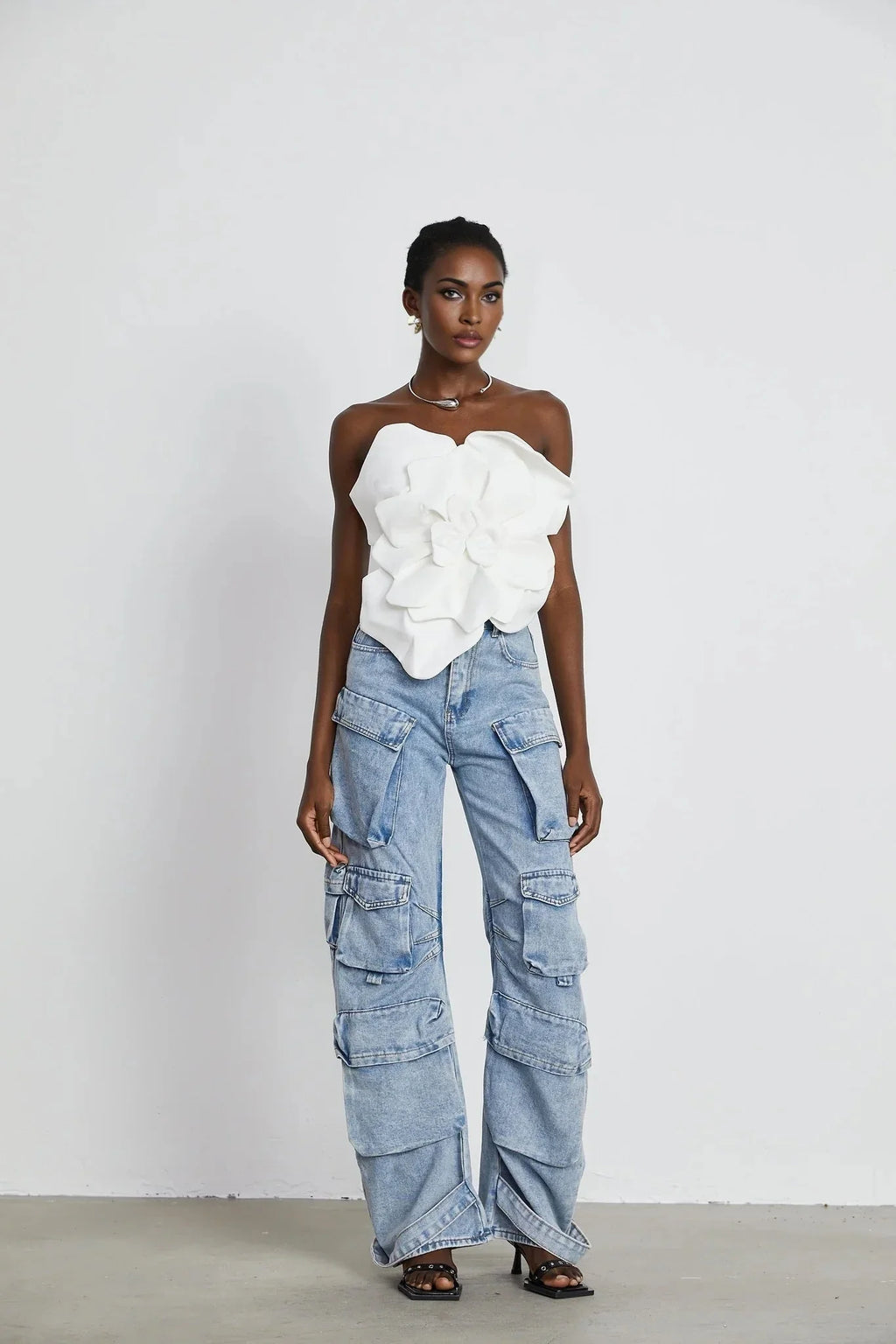 Adrianna Floral Top - Off the Shoulder Design - Sleeveless - Floral Appliqu Detailing - Cropped Length