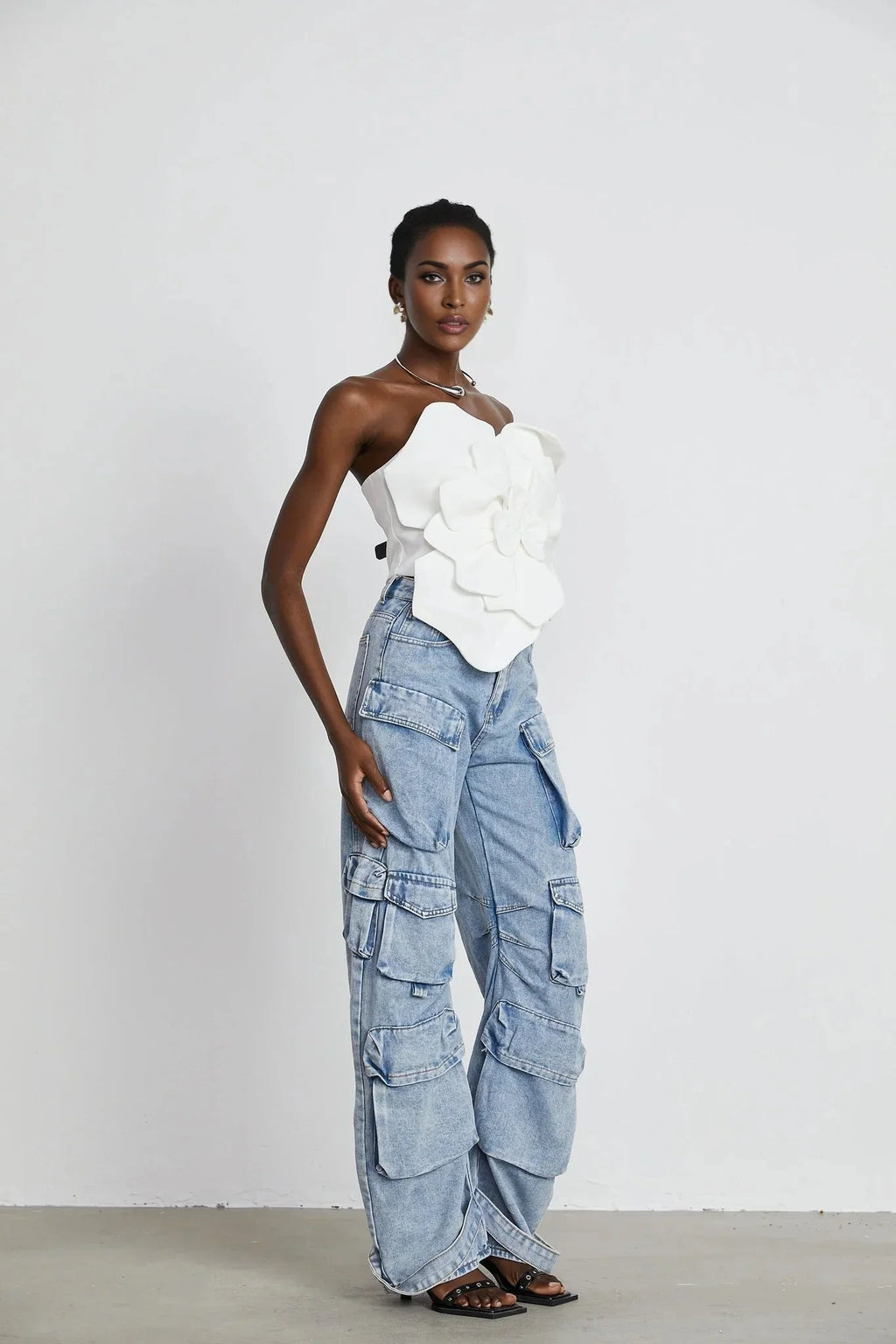 Adrianna Floral Top - Off the Shoulder Design - Sleeveless - Floral Appliqu Detailing - Cropped Length