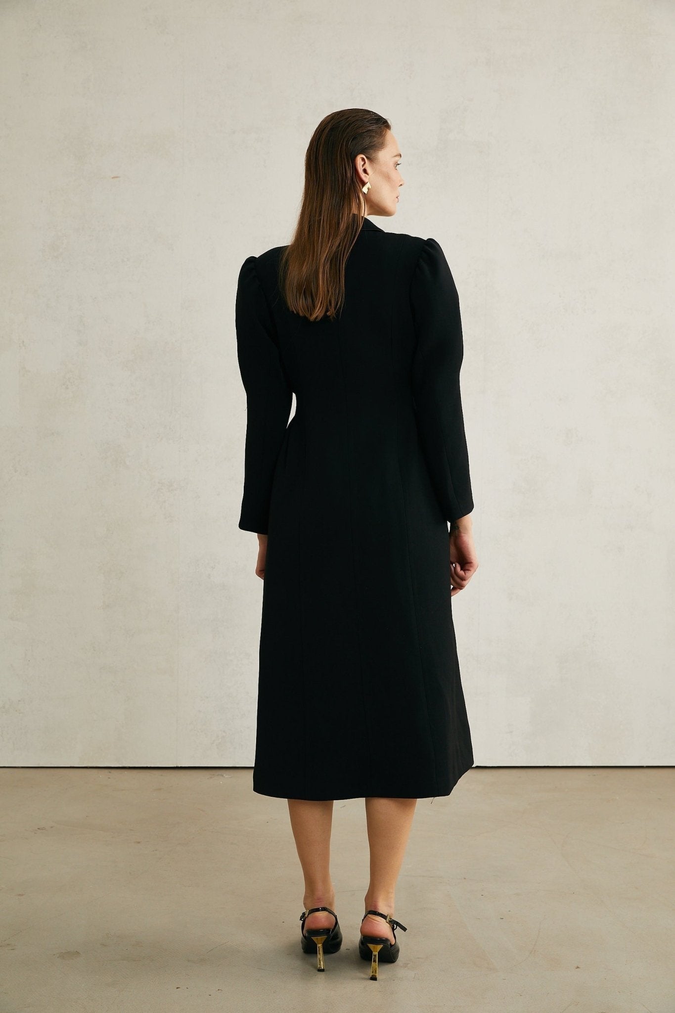 Aëlle Midi Coat - Statement Buttons - Pleated Shoulders - Lapel Collar - Tailored Fit