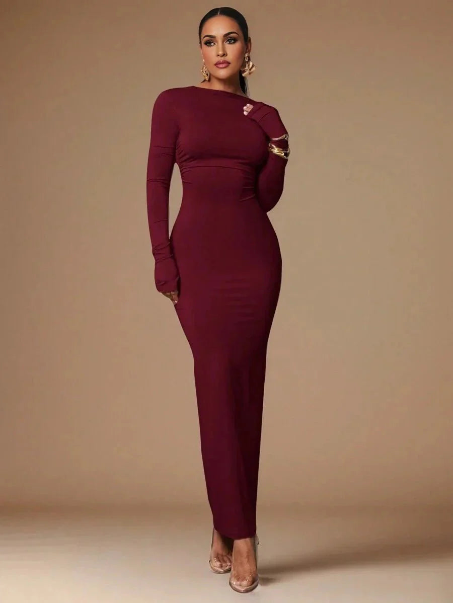 Aida Maxi Dress - Refined Style - Formal & Evening Occasion - Slim Fit - High Waist Line - Knitted Fabric - Long Sleeve - Boat Neck