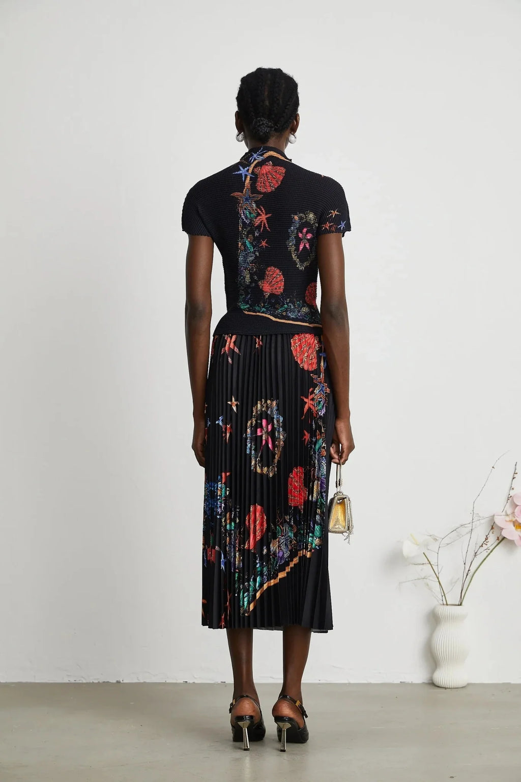 Ainsley Skirt & Top Set - Short Sleeves - Mock Neck - Pattern - Pleat Detailing