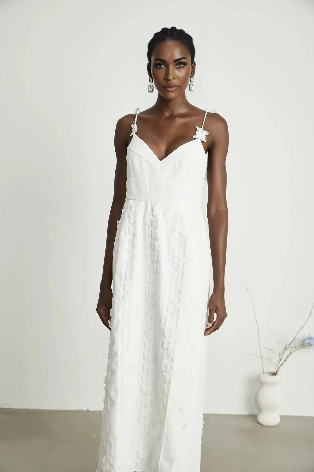 Alana Midi Dress - Sleeveless V - Neck Lace Butterfly Detail Rear Slit Zip Fastening Elegant Embroidery Stylish Length