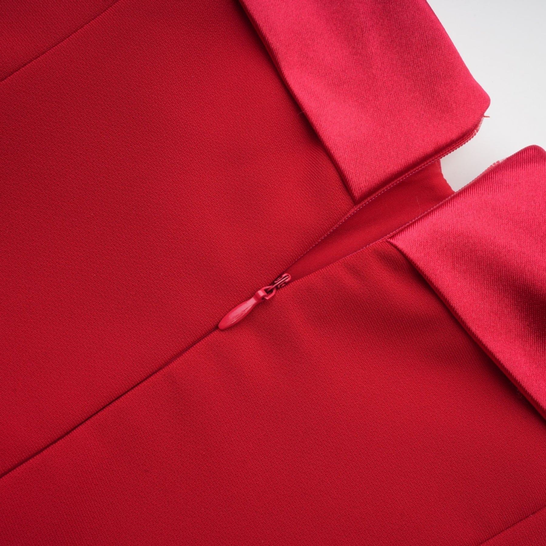 Allison Mini Dress - Strapless - Off the Shoulder - Fitted Waistline - Flared Skirt - Rear Zip Fastening