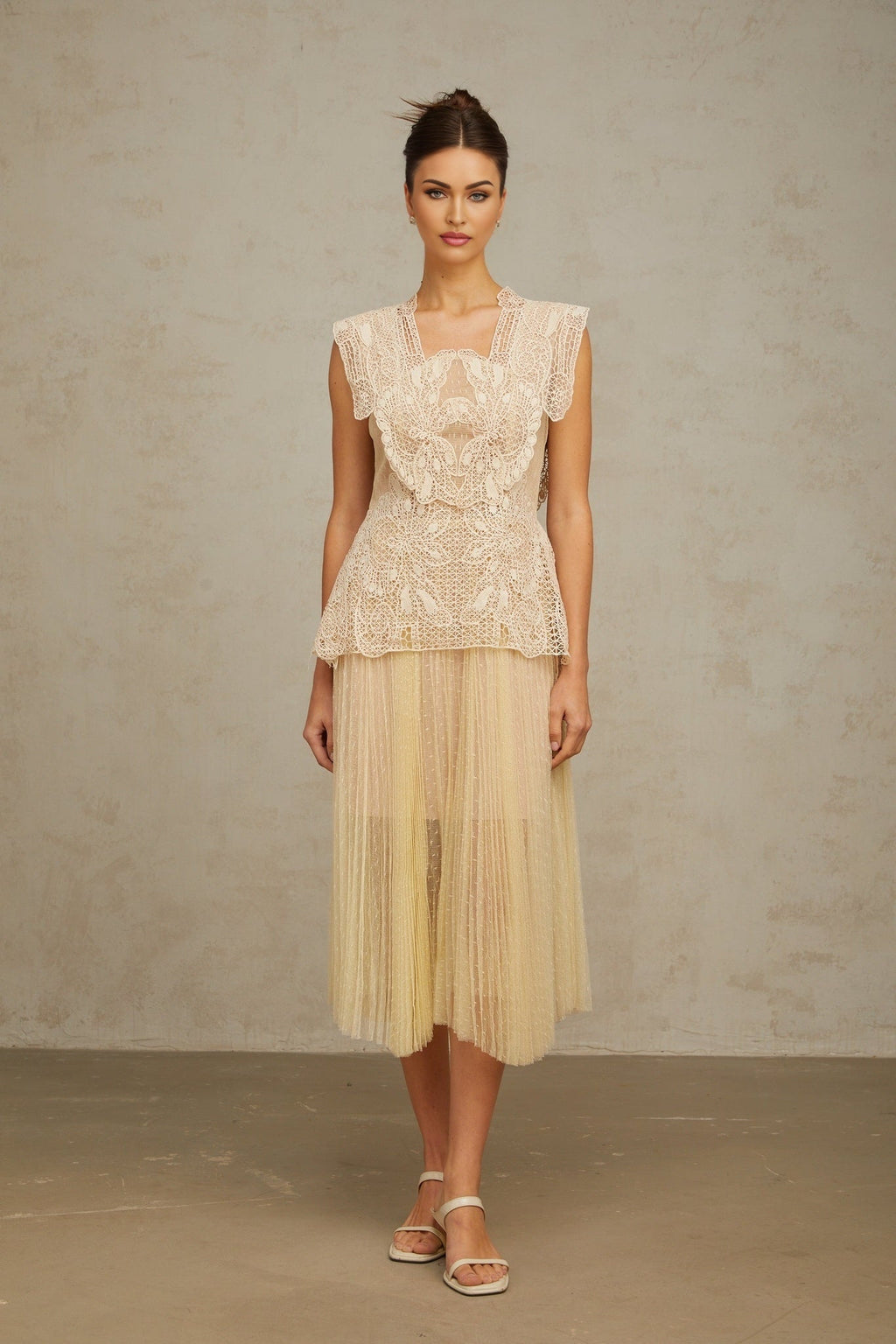 Annie Midi Dress – Sleeveless – Tulle – Pleated Detailing