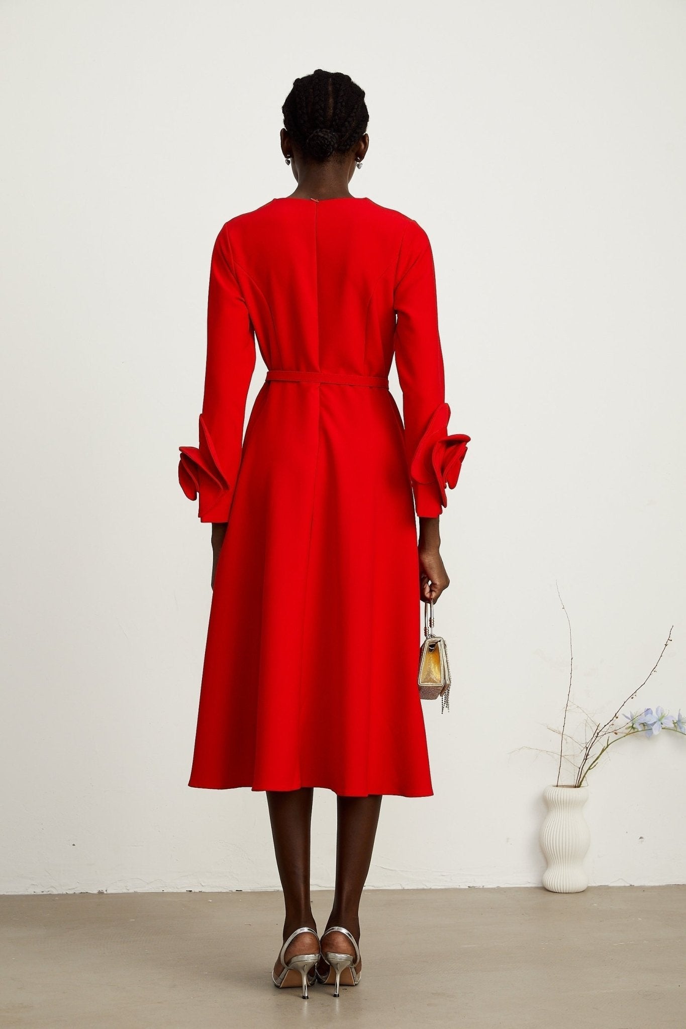 Autumn Long Dress - Round Neck - Floral Appliqué - Flared Skirt - Rear Zip Fastening