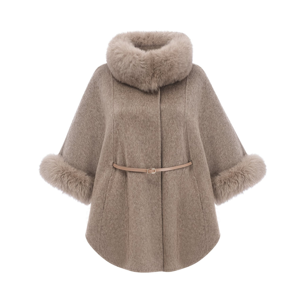 Barbara Coat - Crew neck - Cape sleeves - Detachable collar and cuffs