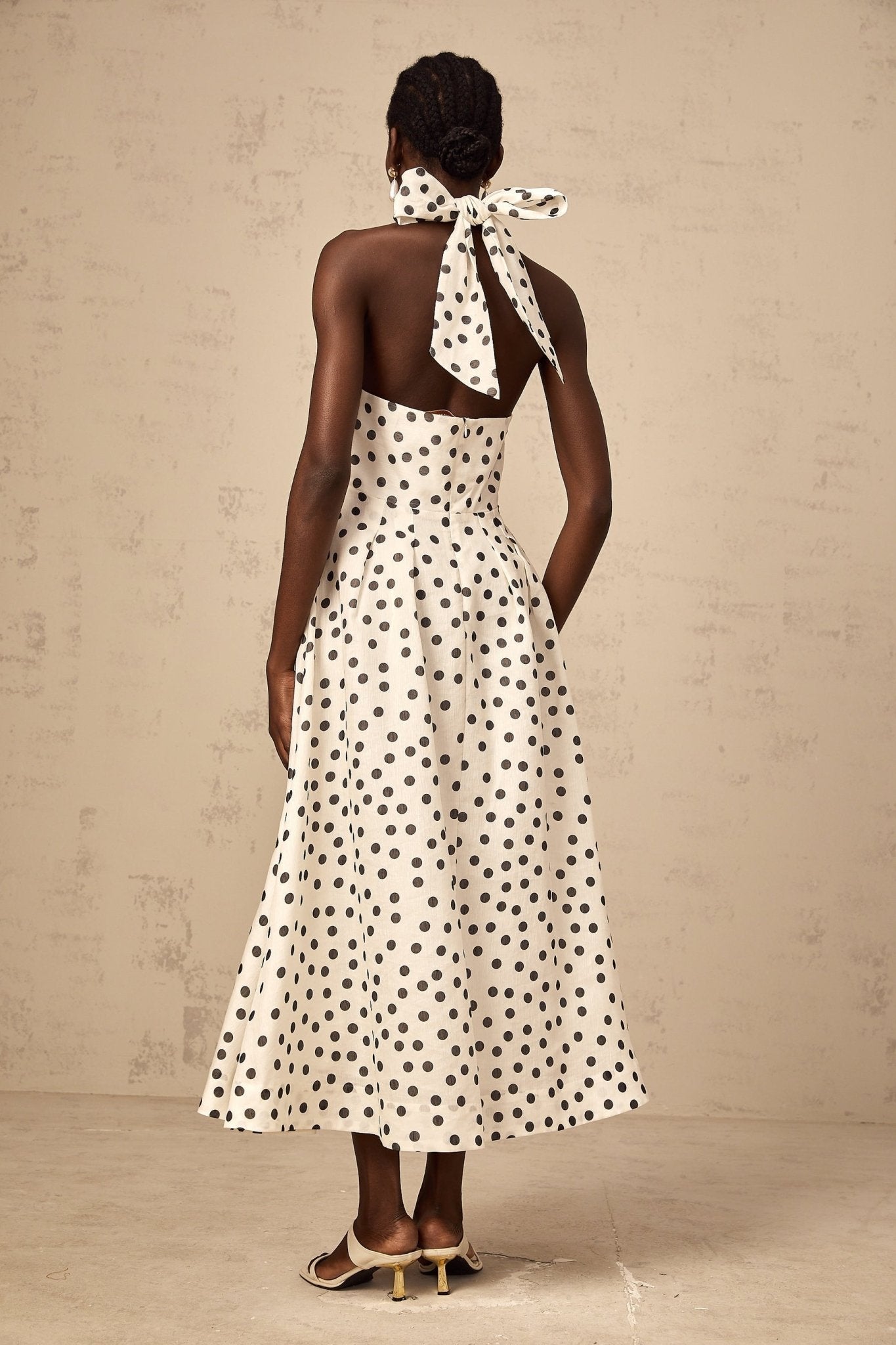 Beatrice Midi Dress - Halterneck Design - Sleeveless Silhouette - Cinched Waist - Polka Dot Pattern