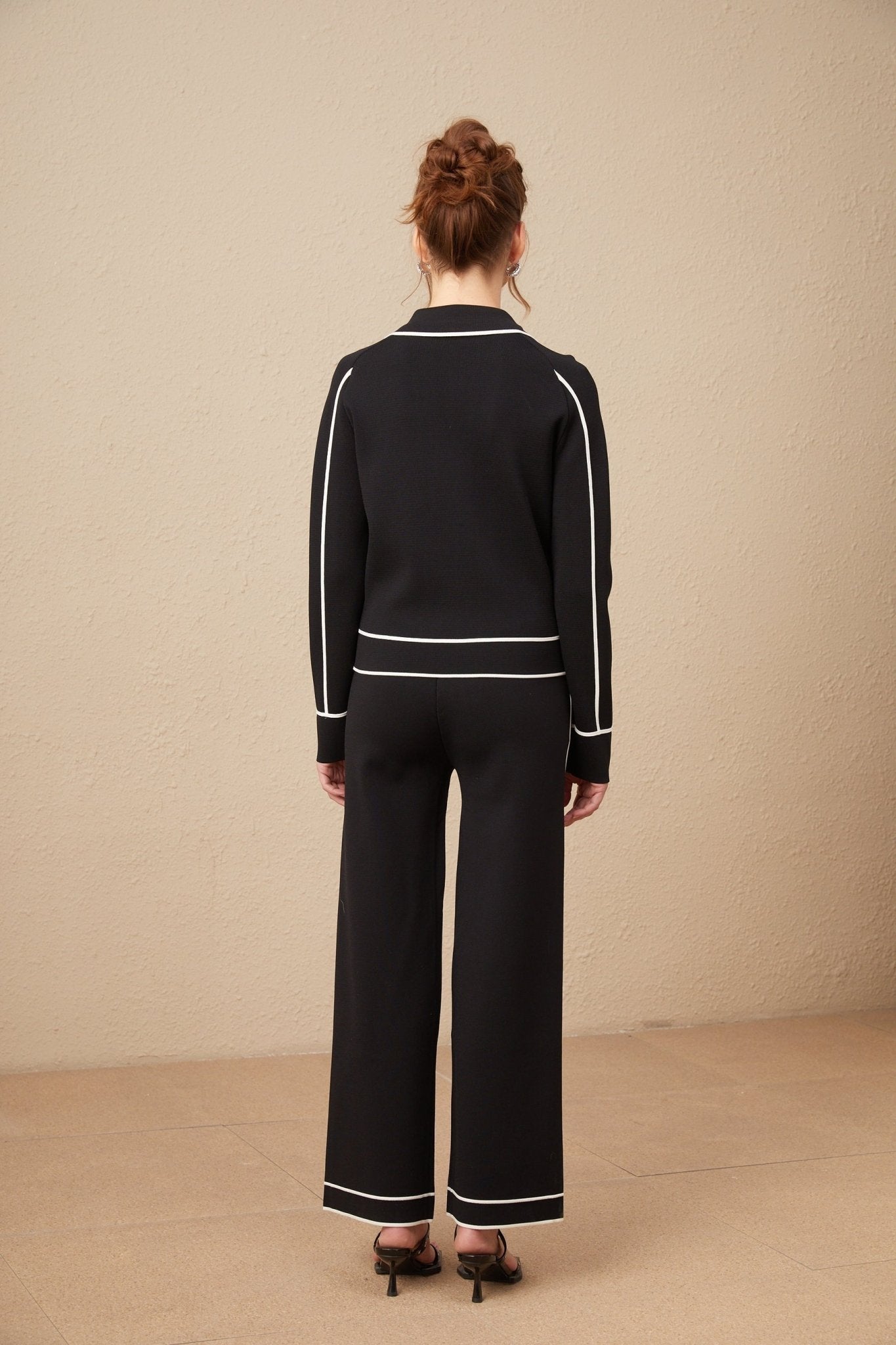 Benedetta Jacket & Trousers - Classic Collar - Long Sleeves - Buttoned Cuffs - Contrasting Color