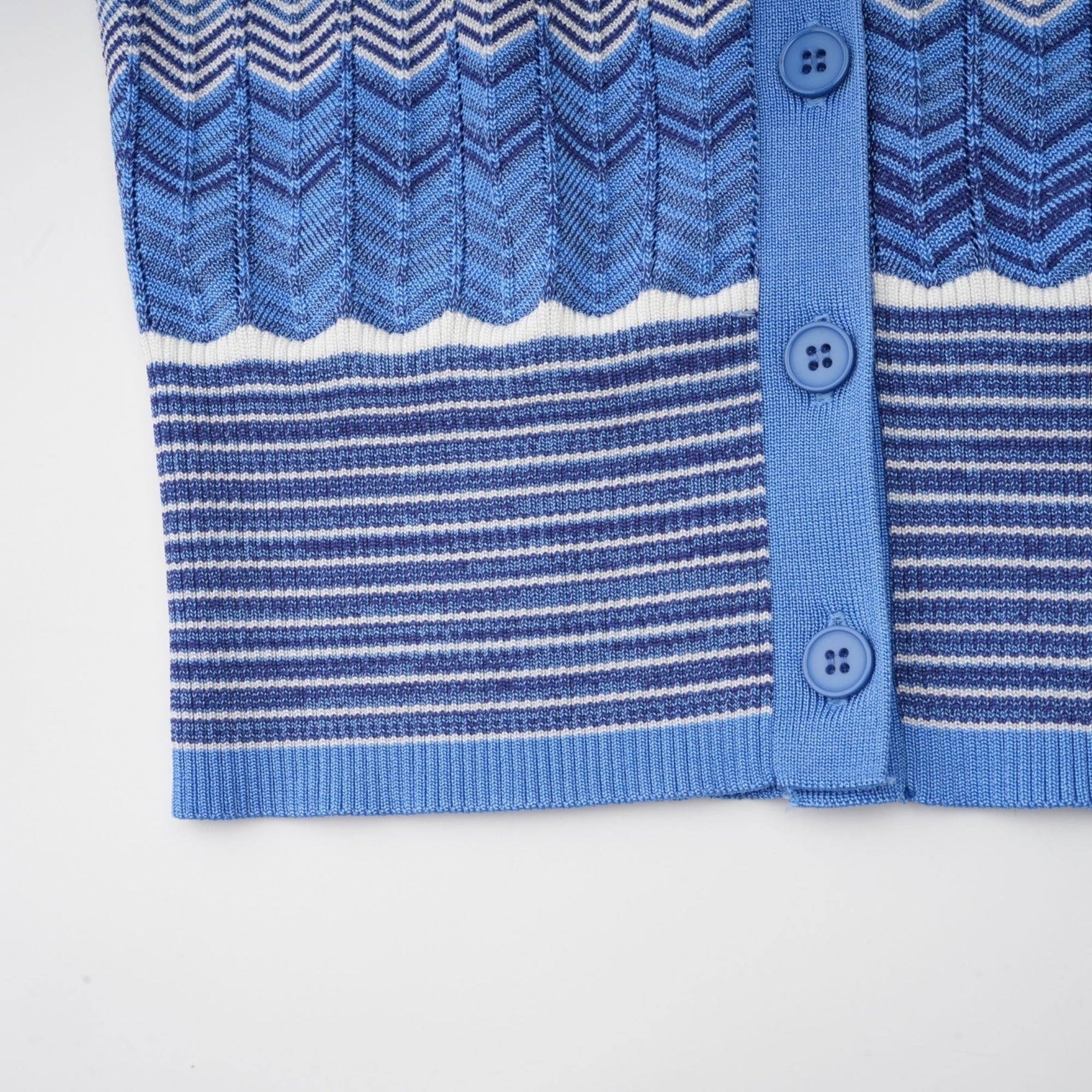 Bianca Skirt & Top Set - Ribbed Knit - Zigzag Woven Design - V - Neck - Button Fastening