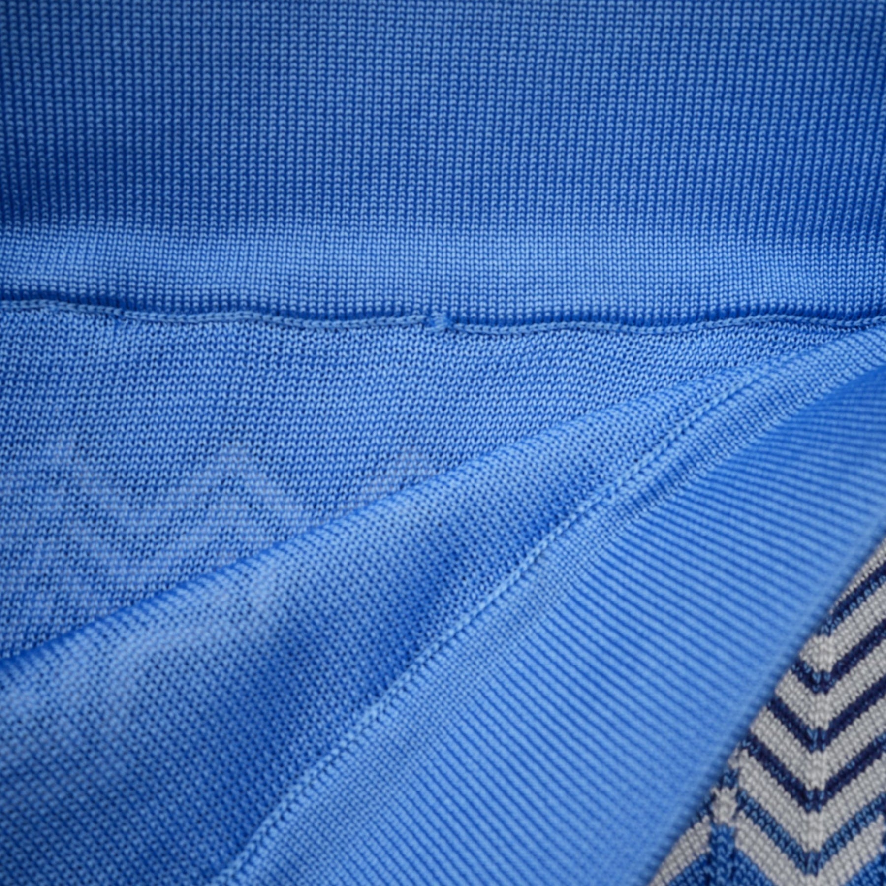 Bianca Skirt & Top Set - Ribbed Knit - Zigzag Woven Design - V - Neck - Button Fastening