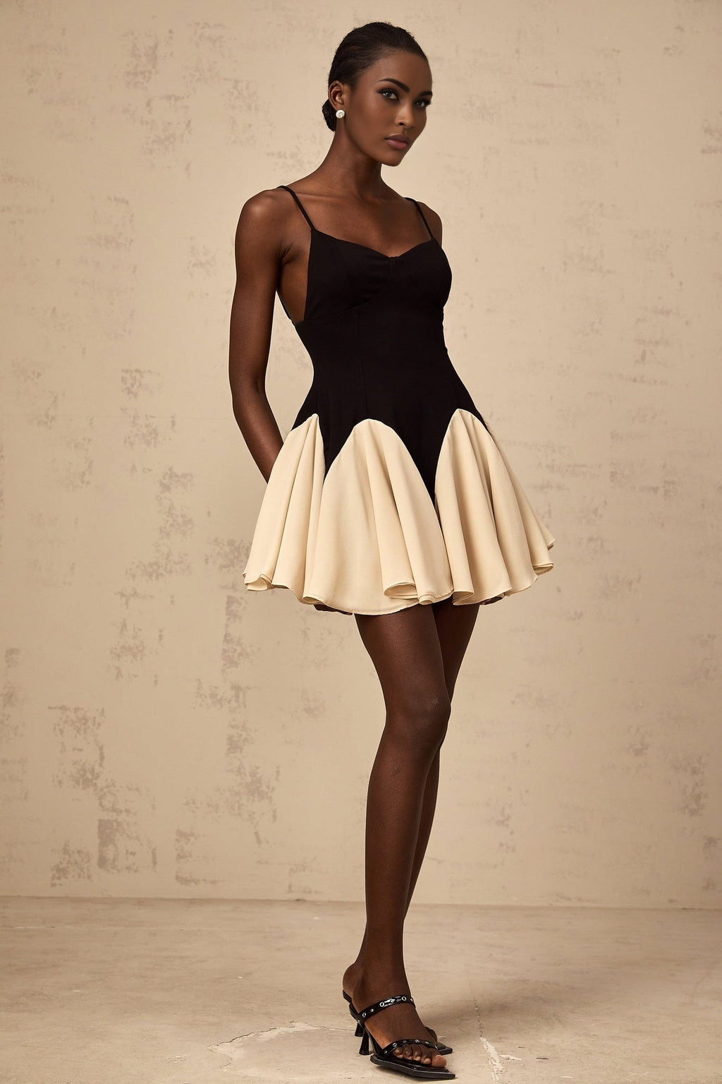 Carmelina Mini Dress – Sweetheart Neck – Color Blocked – Flounce Hem