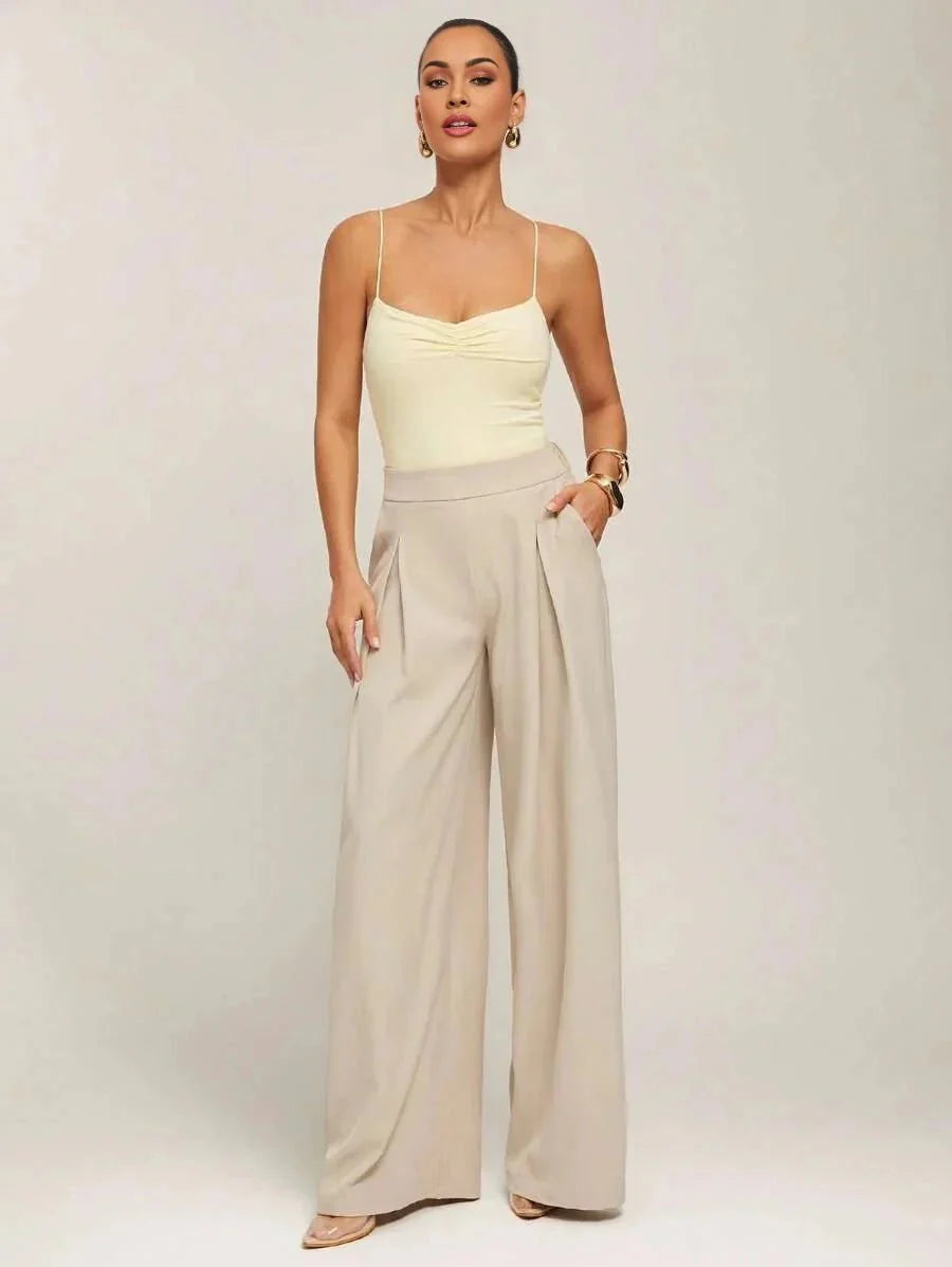 Cassandra Bodysuit - High Stretch Elasticity - Slim Fit - Casual Style - Sleeveless - Neckline Spaghetti Strap - Waist Line Natural (mid Waist)