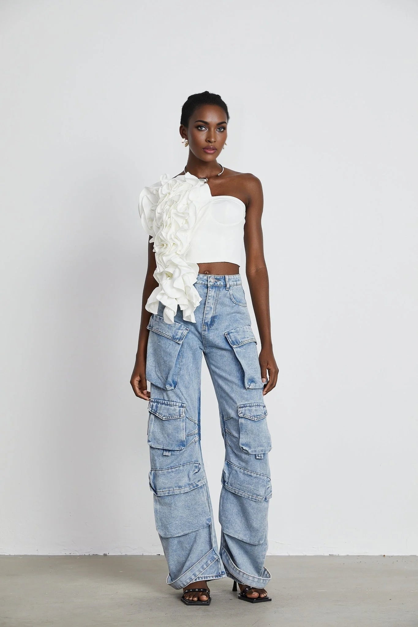 Caterina Floral Top - Off - the - shoulder Style - Sleeveless Design - Floral Applique Detailing - Rear Zip Fastening