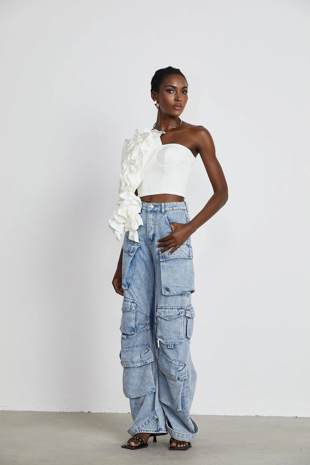 Caterina Floral Top - Off - the - shoulder Style - Sleeveless Design - Floral Applique Detailing - Rear Zip Fastening