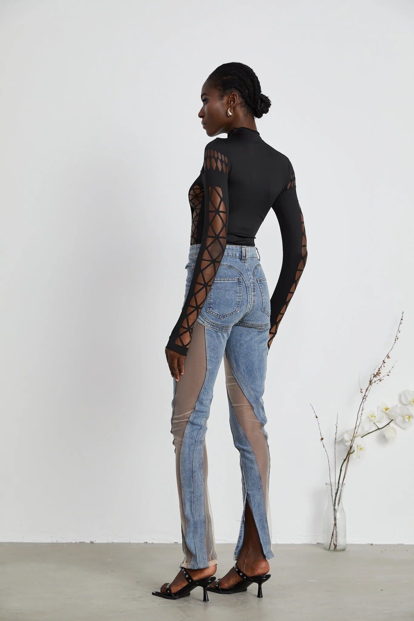 Chiara Bodysuit - Mock Neck - Cut - Out Design - Bodycon Fit - Long Sleeves