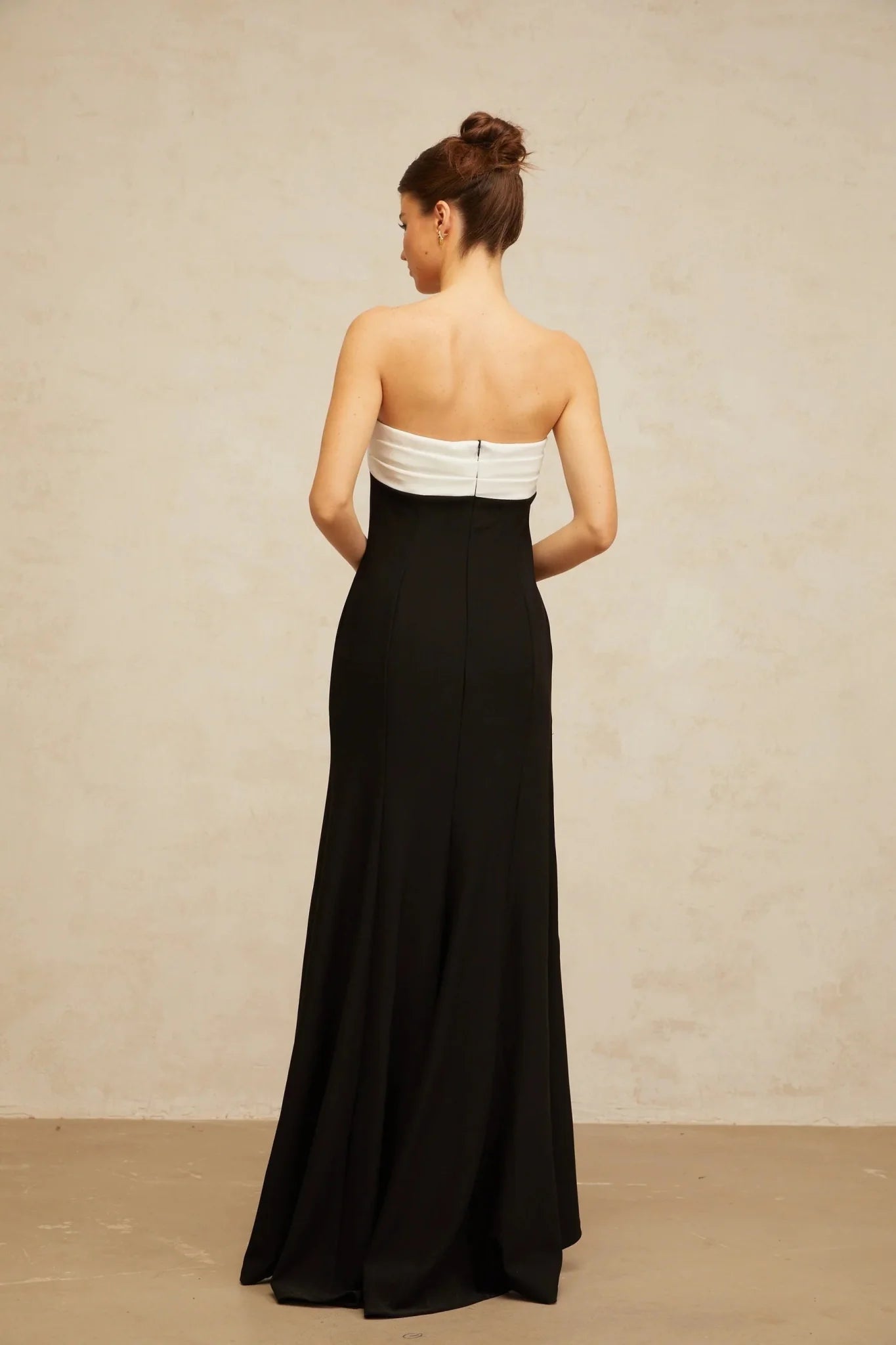 Chiara Maxi Dress Black Color - Block Off - Shoulder Slit Hem Zip Elegant Appeal
