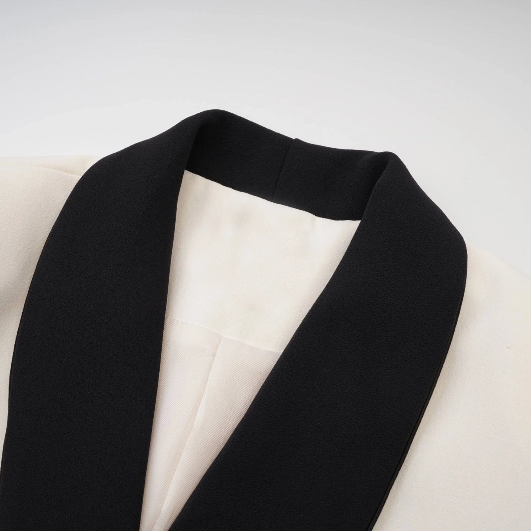 Clarissa Jacket & Skirt - Tonal Lapels - Contrast Colors - Panelled Design - Front Button Detailing