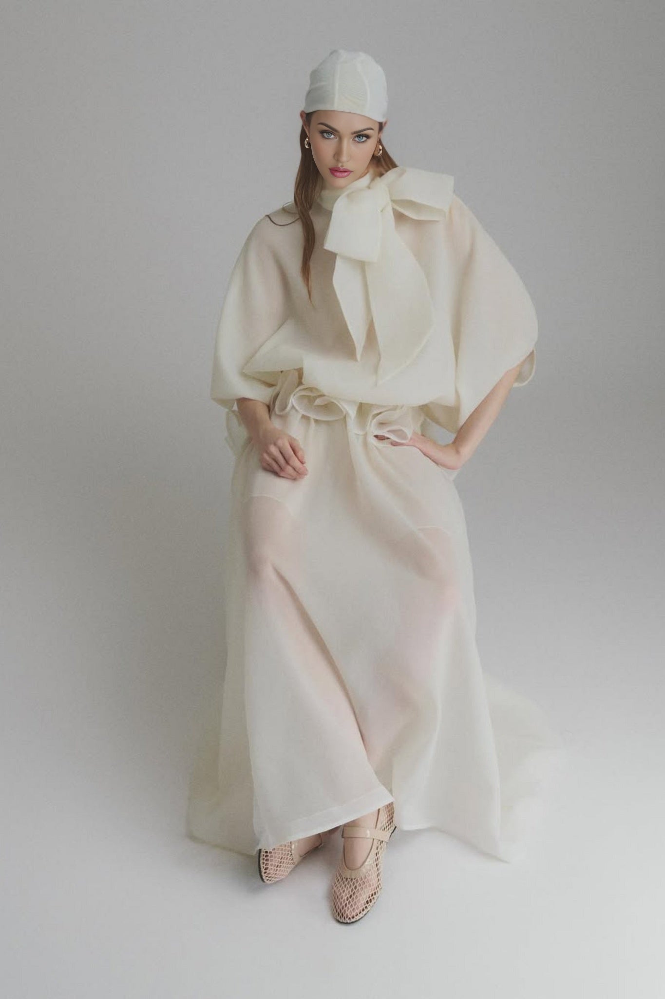 Dakota Maxi Dress - Relaxed Fit with Tie - Neck - Mid - Length Batwing Sleeves - Ruffled Design - Pleat Detailing