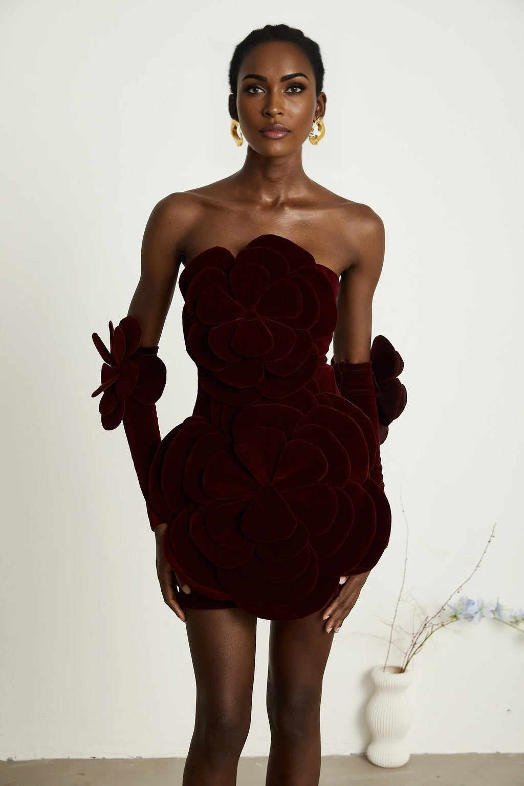 Daphne Mini Dress - Off - the - Shoulder Design - Long Sleeve Floral Appliqu - Thigh Length Straight Hem