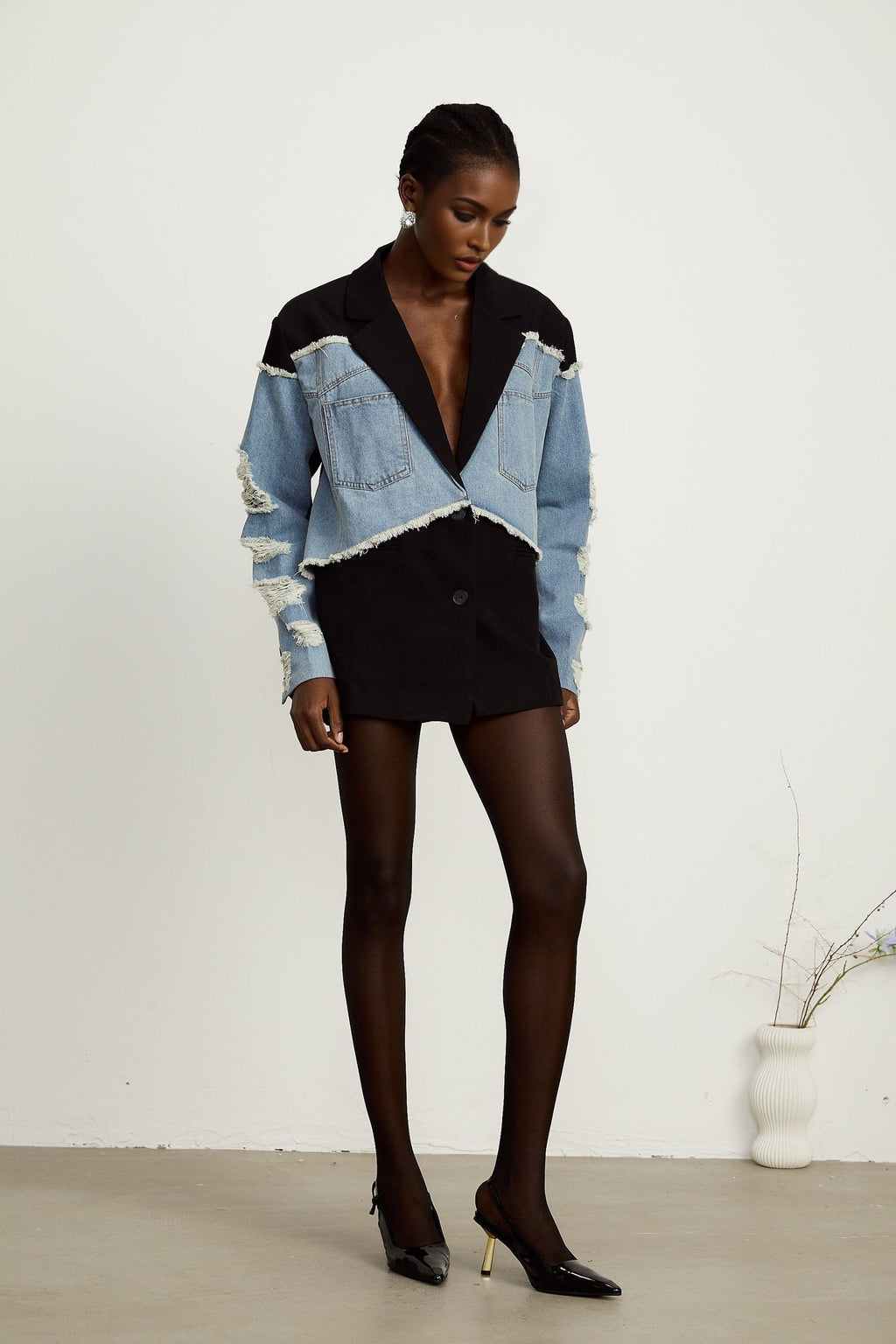 Delizia Denim Blazer - Peak Lapels - Ripped Detailing - Fringed Design - Buttoned Cuffs