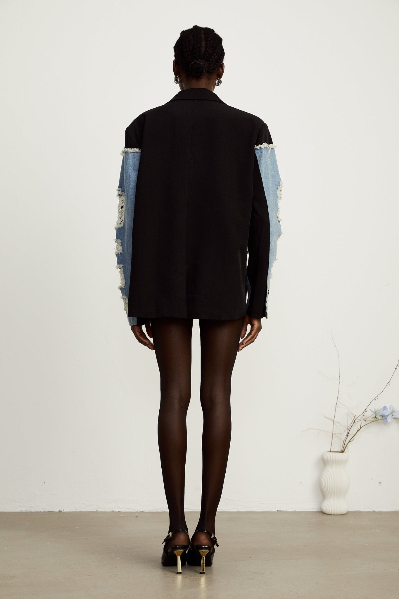 Delizia Denim Blazer - Peak Lapels - Ripped Detailing - Fringed Design - Buttoned Cuffs