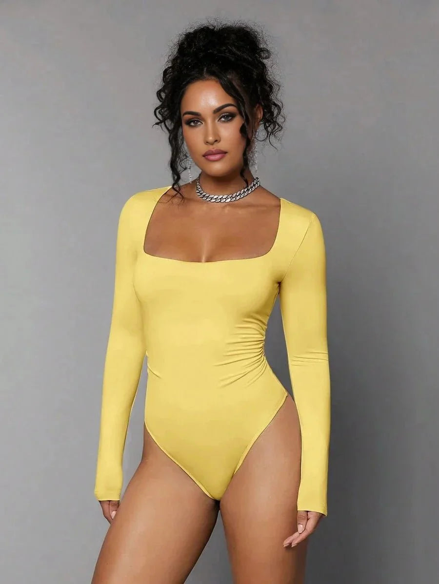 Denise Bodysuit - Slim Fit - Long Sleeve - Casual Style - Square Neckline - High Stretch - Knitted Fabric - Natural (mid Waist) Waist Line