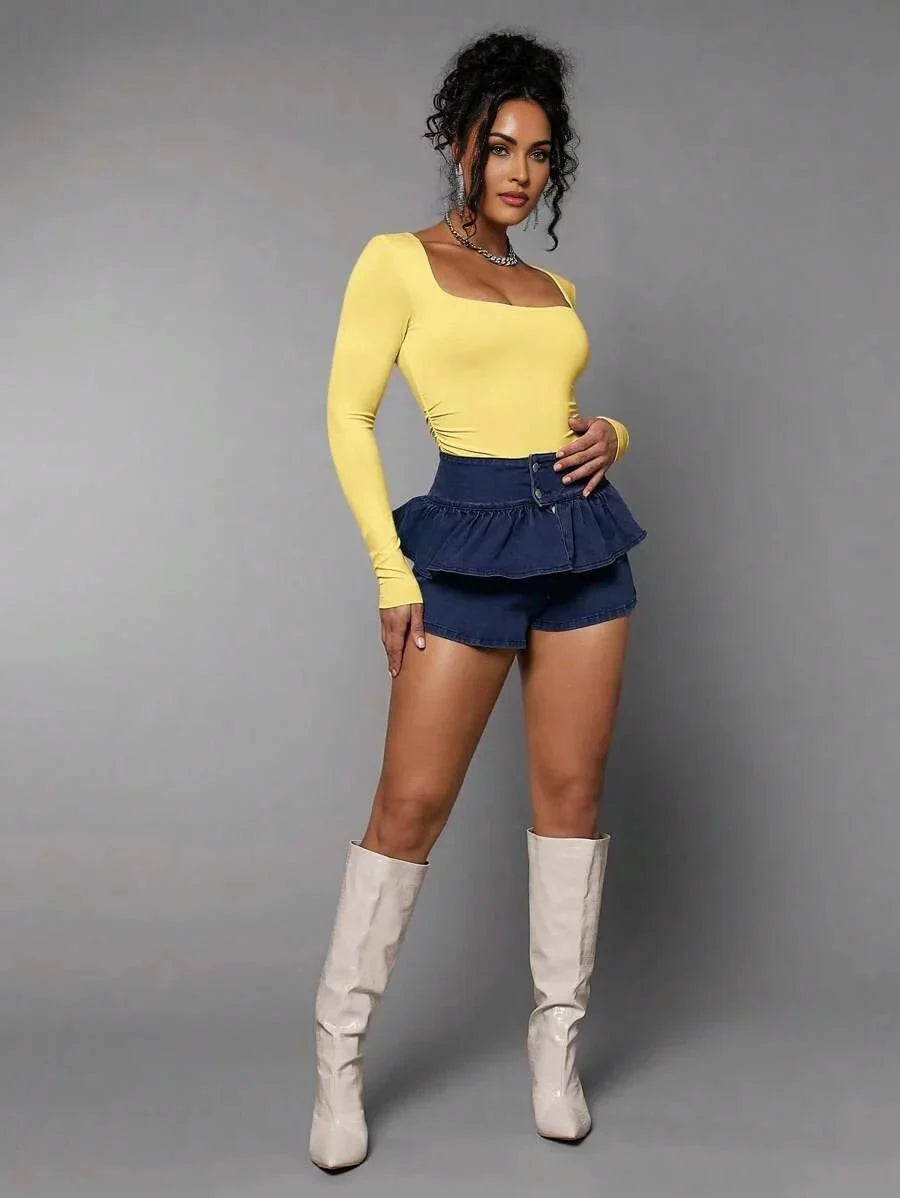 Denise Bodysuit - Slim Fit - Long Sleeve - Casual Style - Square Neckline - High Stretch - Knitted Fabric - Natural (mid Waist) Waist Line