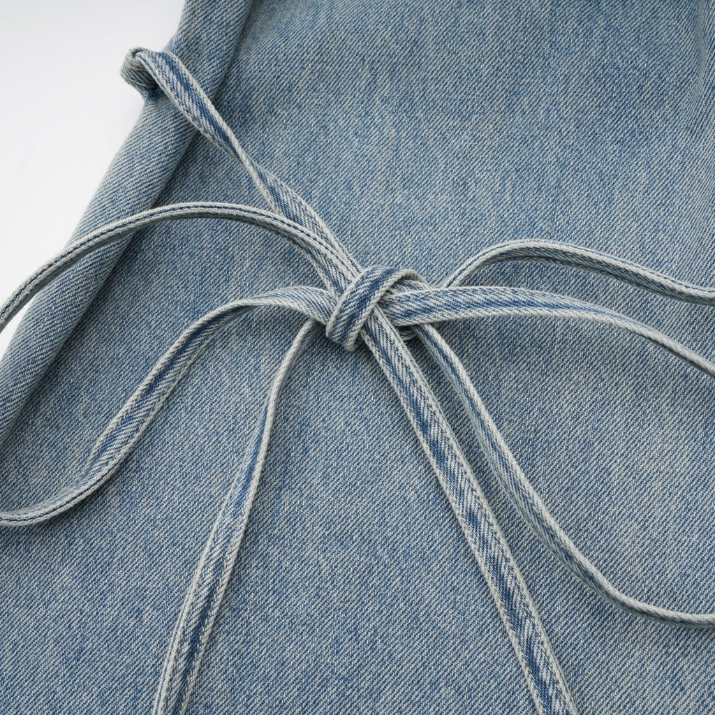 Diana Jeans - Strap Detailing - Whiskering Effect - Off - Center Button Fastening - Five Pockets
