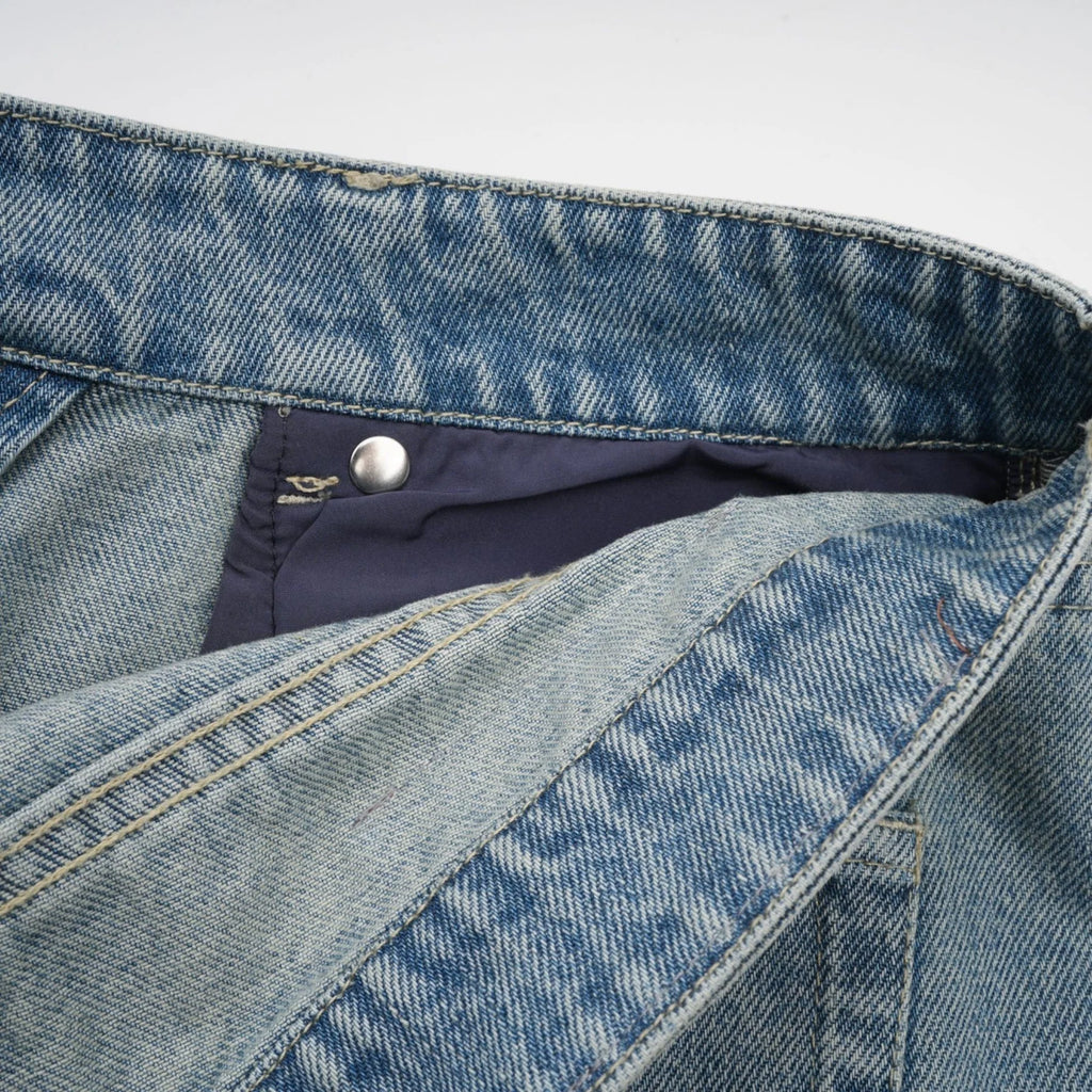 Diana Jeans - Strap Detailing - Whiskering Effect - Off - Center Button Fastening - Five Pockets