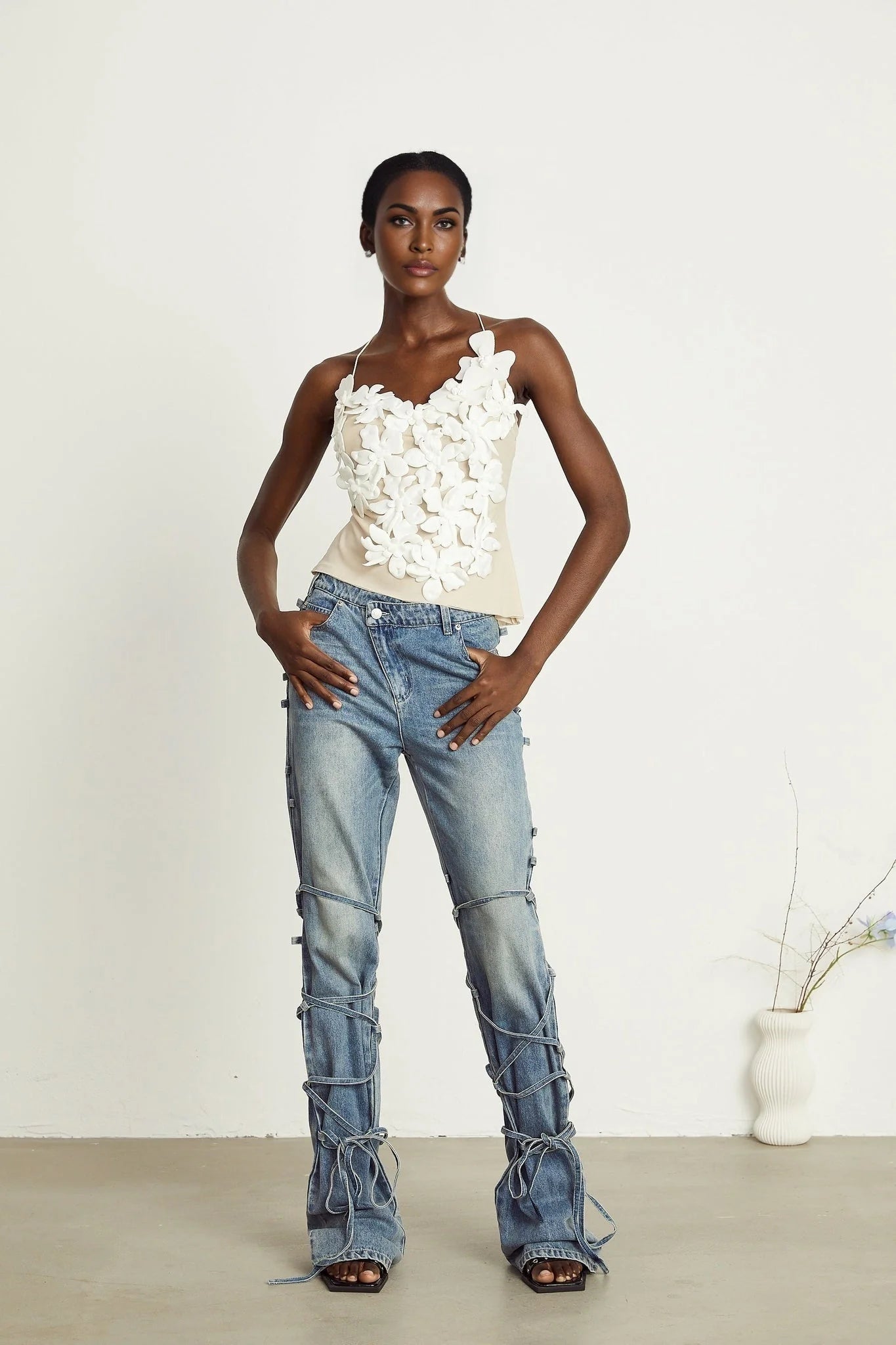 Diana Jeans - Strap Detailing - Whiskering Effect - Off - Center Button Fastening - Five Pockets