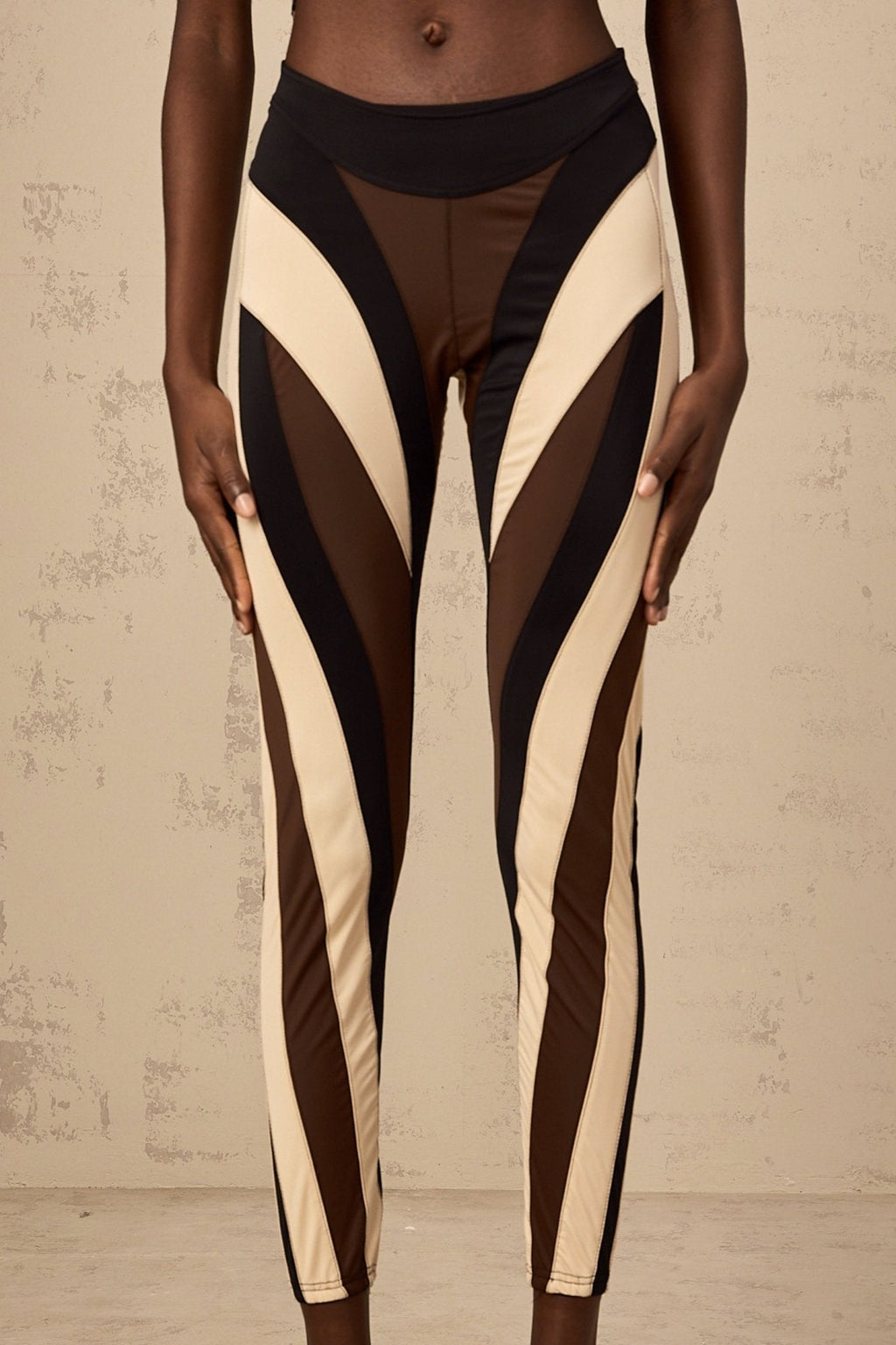 Diane High - Waisted Leggings – Stretch Fit – Color Block – Slim Cut – Panelled – Sporty & Chic – Trendy Athleisure