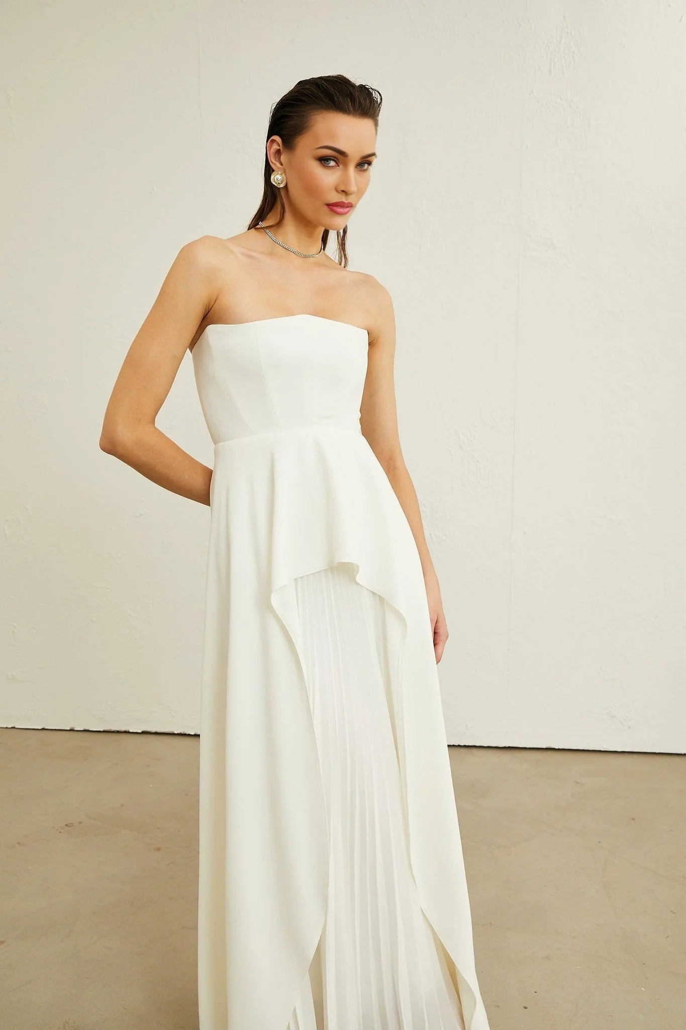 Diletta Maxi Dress - Strapless Sleeveless Design - Off - The - Shoulder Style - Pleated with Ruffled - Cut Trim - Rear Zip Fastening