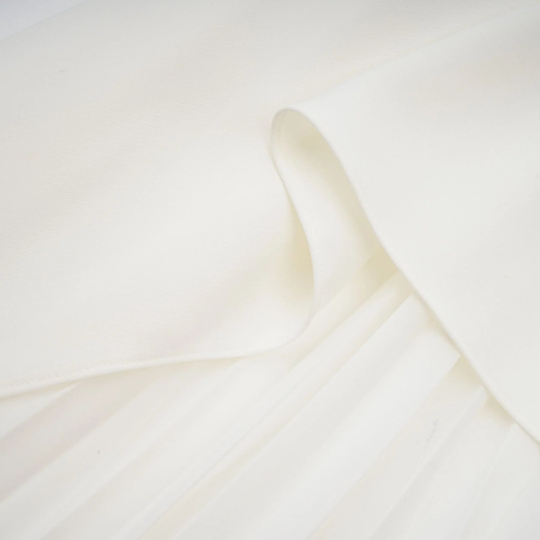 Diletta Maxi Dress - Strapless Sleeveless Design - Off - The - Shoulder Style - Pleated with Ruffled - Cut Trim - Rear Zip Fastening