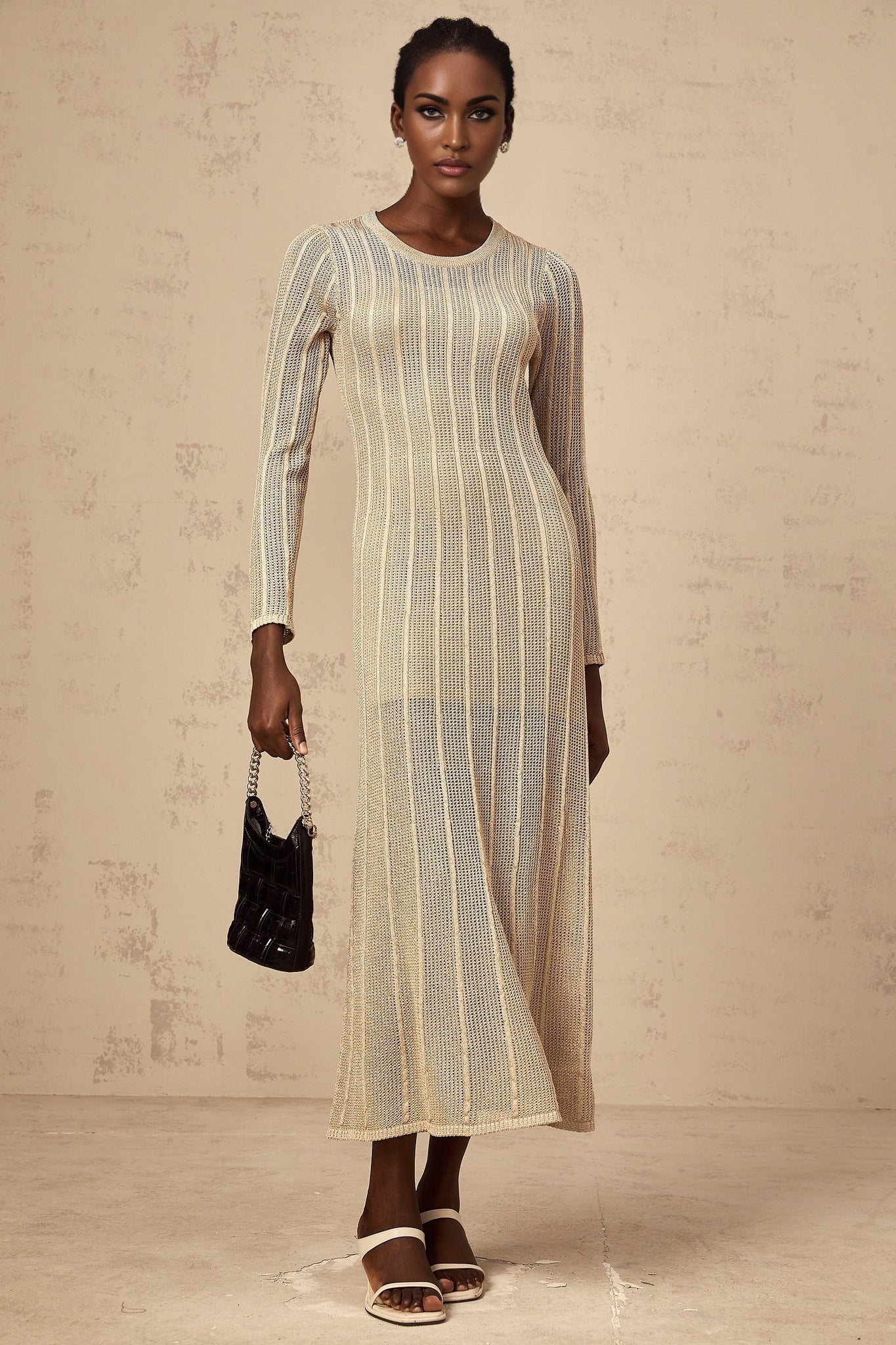 Dylan Midi Dress - Round Neck - Long Sleeves - Knitted Construction - Fitted Silhouette