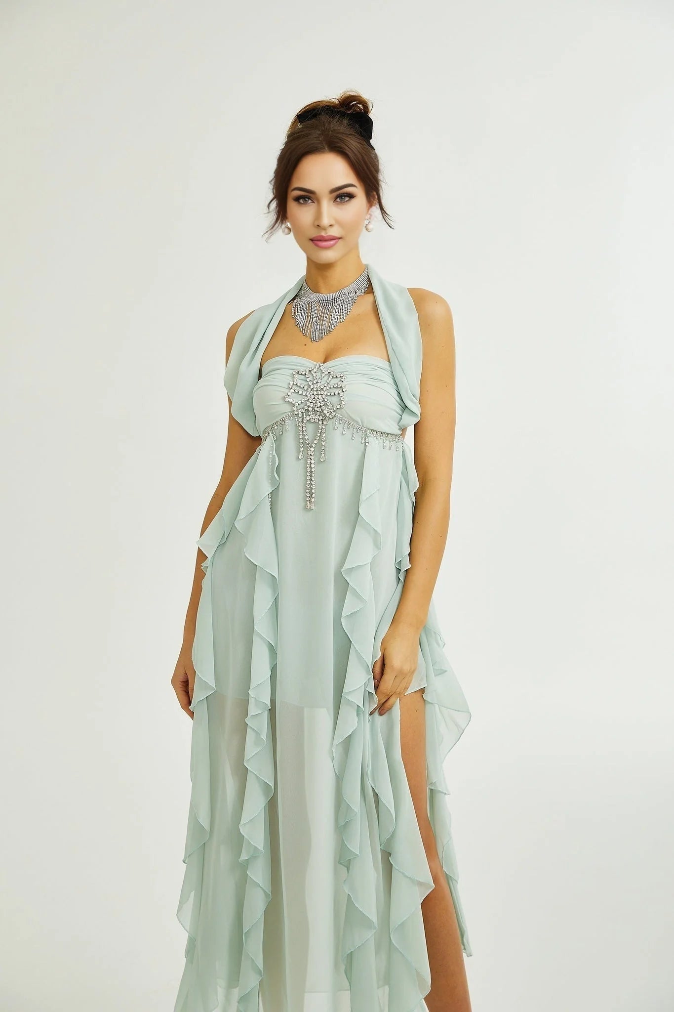 Eleonora Midi Dress - Halterneck Neckline - Sleeveless - Pleated Skirt - Ruffled Detailing