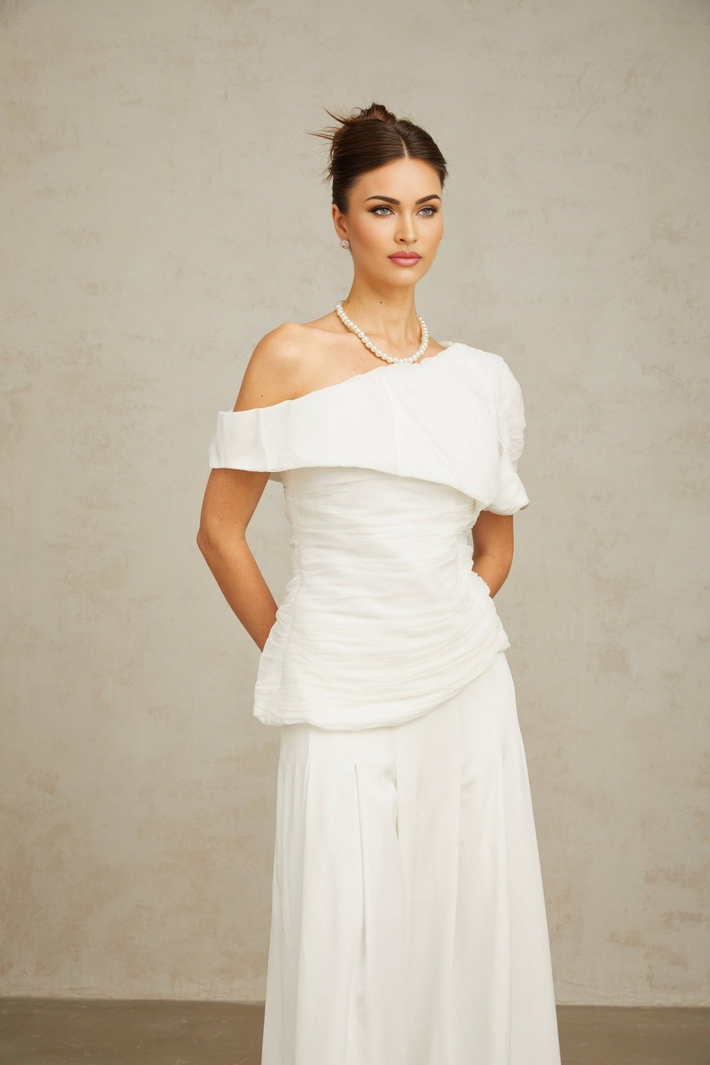 Elisabetta Top & Trousers - One - shoulder design - Smocked design - Asymmetric hem - Pleat detailing