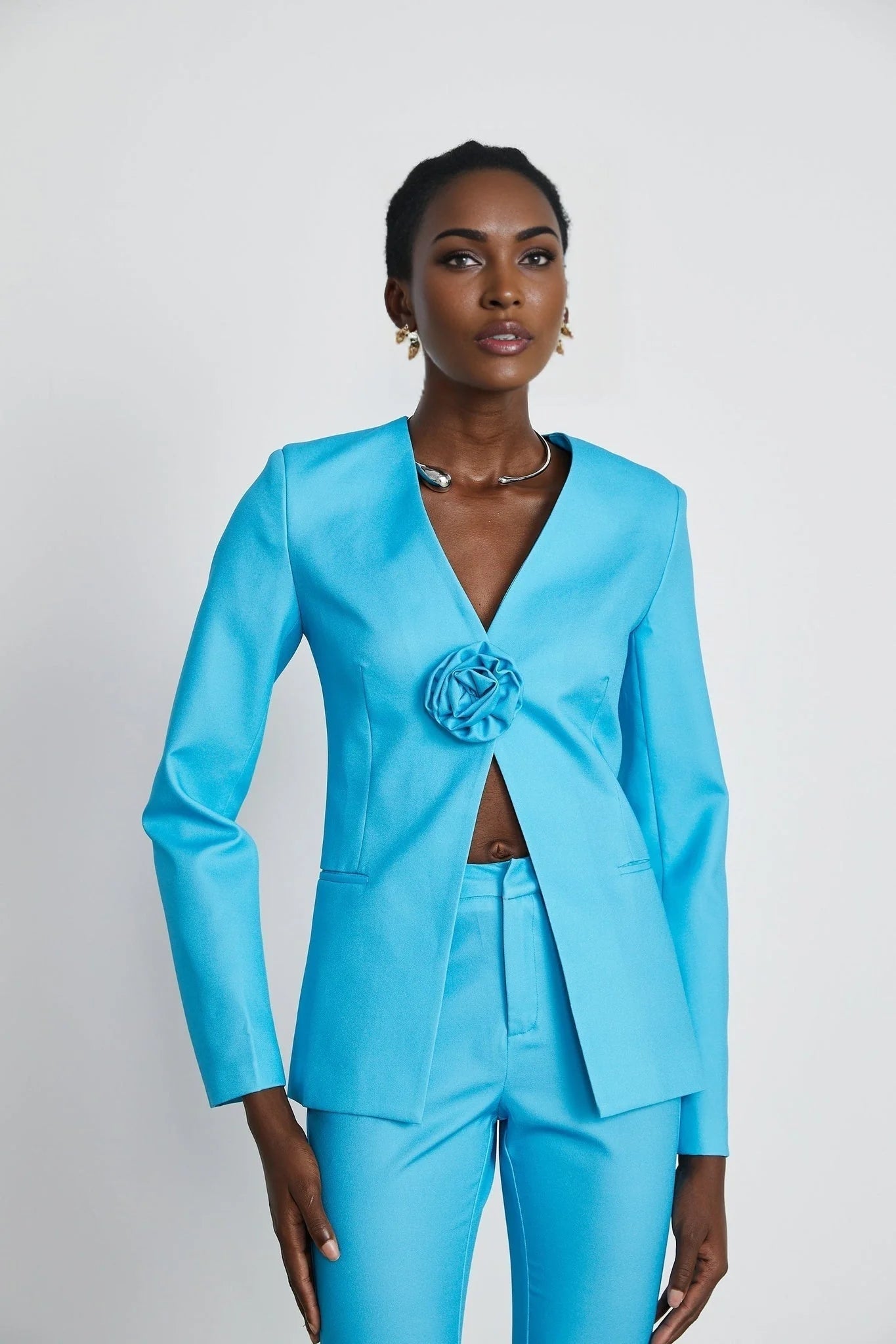 Emilia Jacket & Trousers Set - V Neck Design - Floral Appliqué - High Waist Flared Trousers - Front Button Fastening - Stylish Ensemble