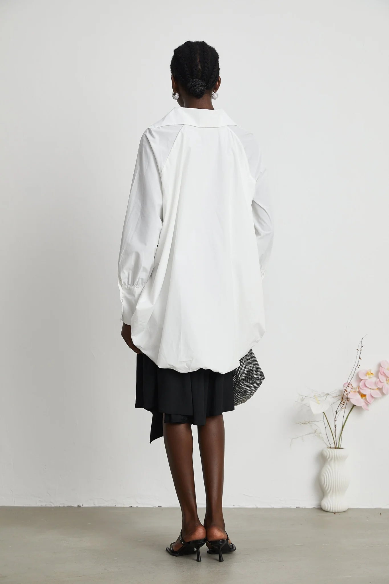 Emma Shirt - Lapels - Long Sleeves - V Neck - Buttoned Cuffs