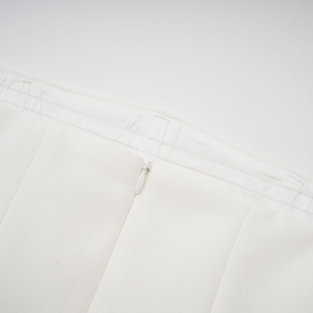Enrica Maxi Dress - Off - Shoulder Style - Strapless Design - Pleated Feature - Ruffled Trim Detail