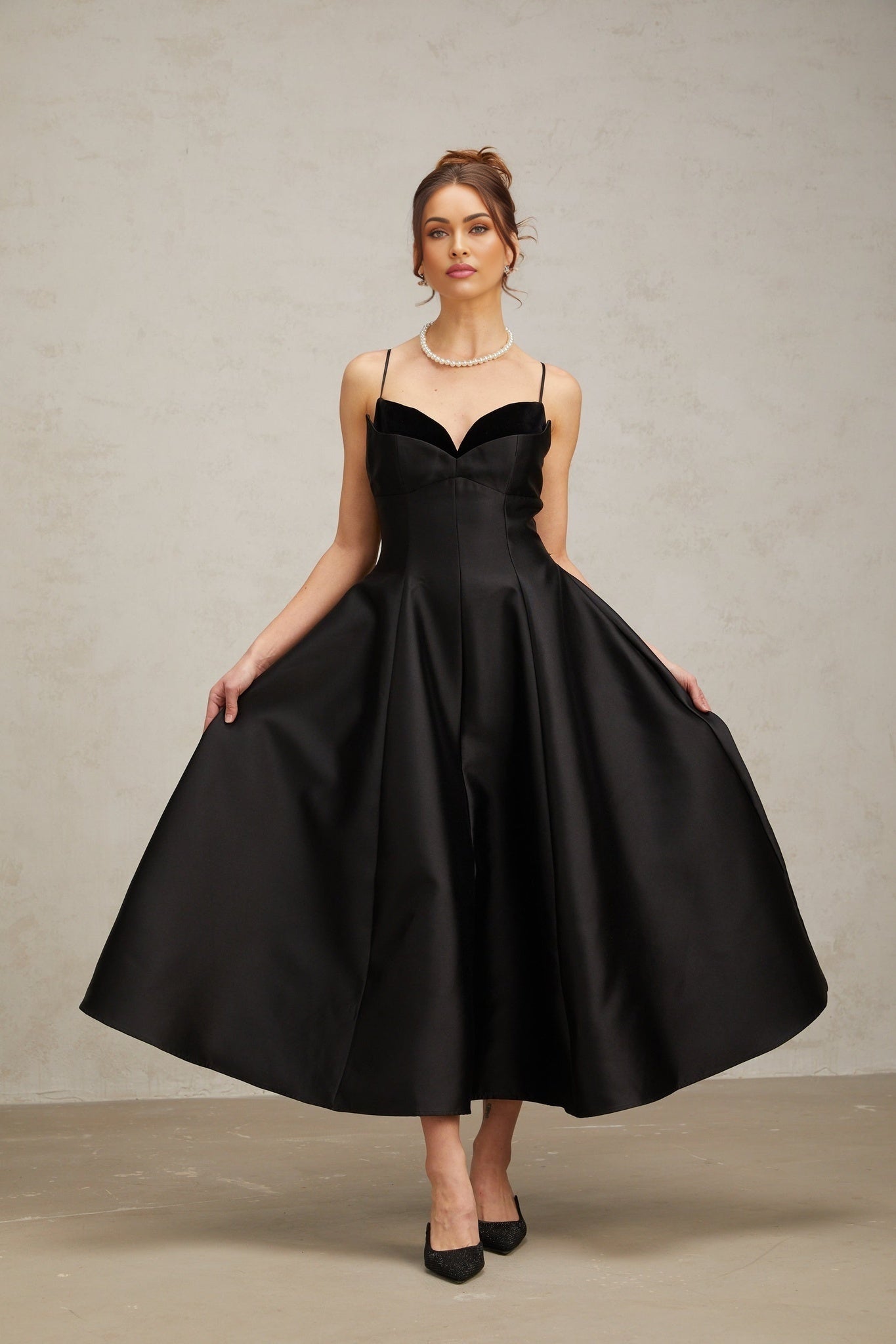 Felicita Midi Dress - V Neck - Sleeveless - Flared Skirt - Splicing Design - Rear Zip Fastening
