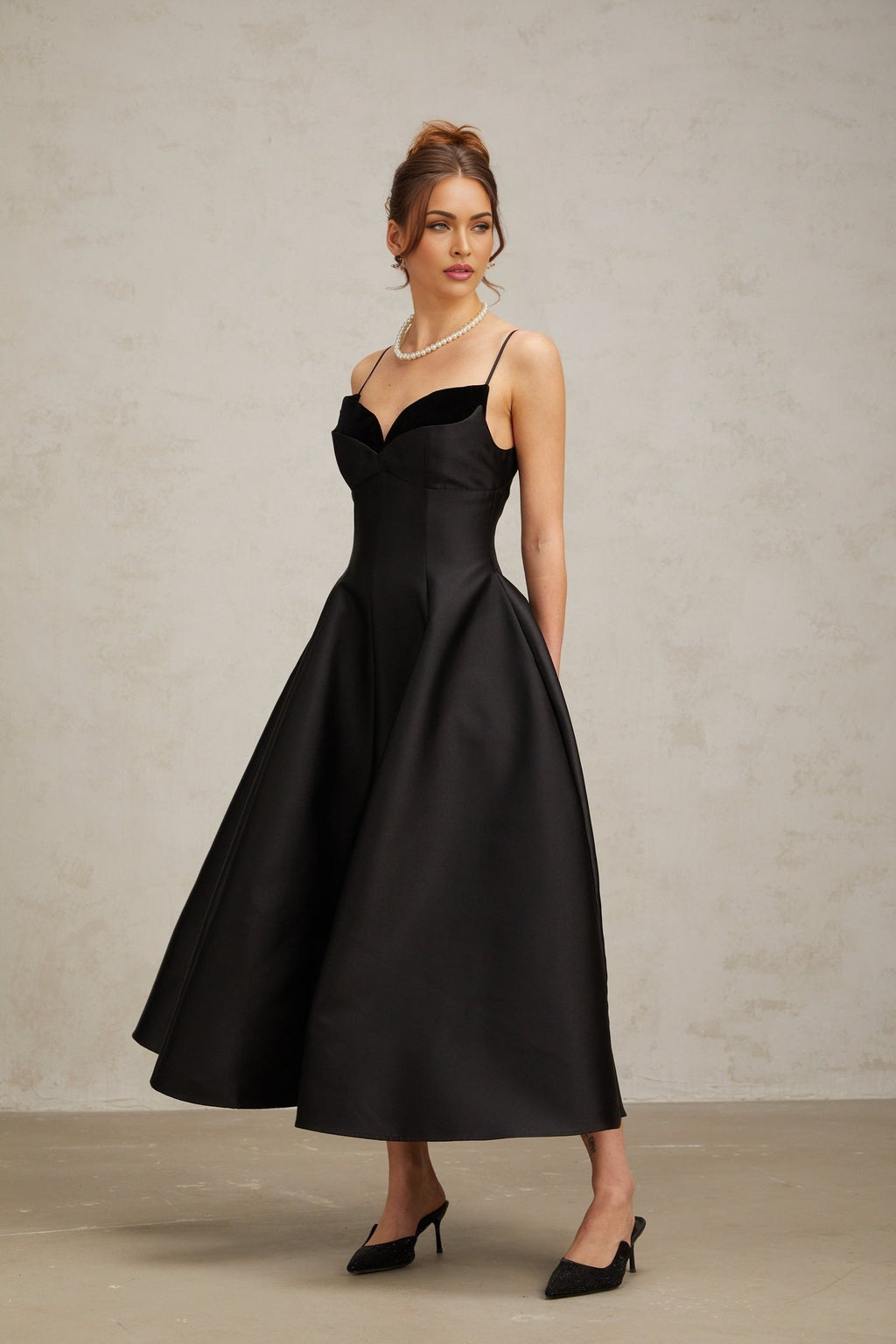 Felicita Midi Dress - V Neck - Sleeveless - Flared Skirt - Splicing Design - Rear Zip Fastening