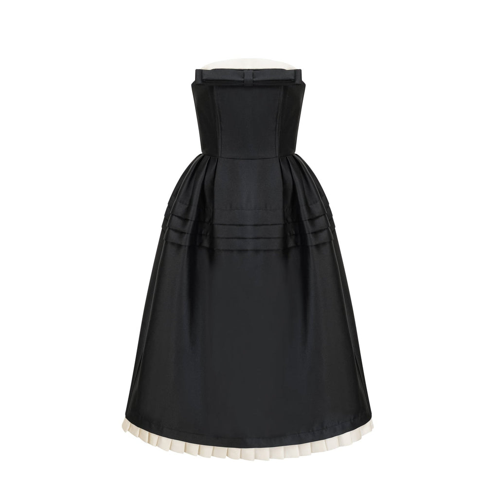 Felisara Midi Dress - Sleek and design - Strapless off the shoulder style - Bow decoration curved hem