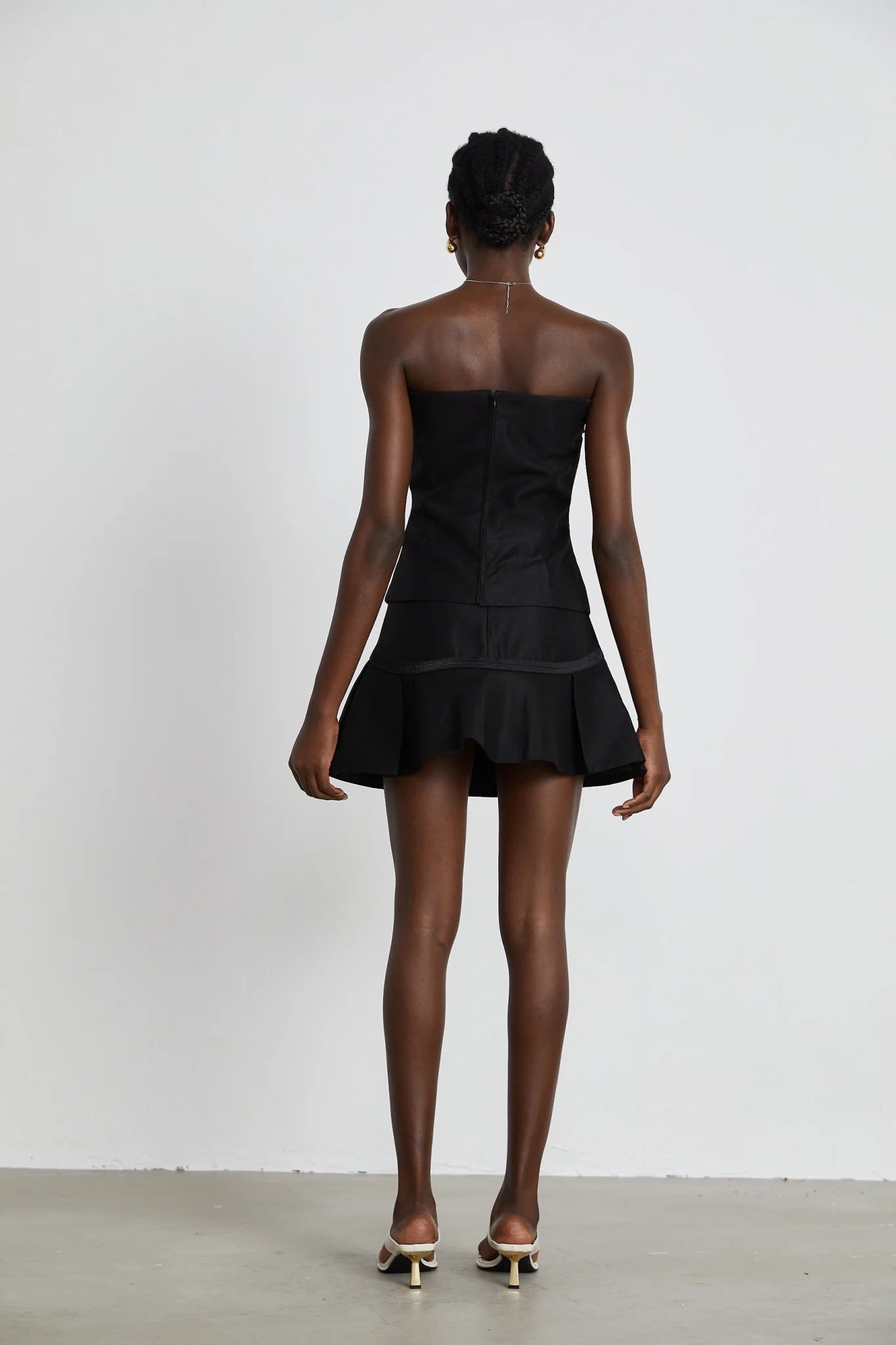Fiorenza Skirt & Top Set - Sleeveless Off - The - Shoulder Design - Medusas Head Motif - High - Waisted Box - Pleat Skirt - Rear Zip Fastening