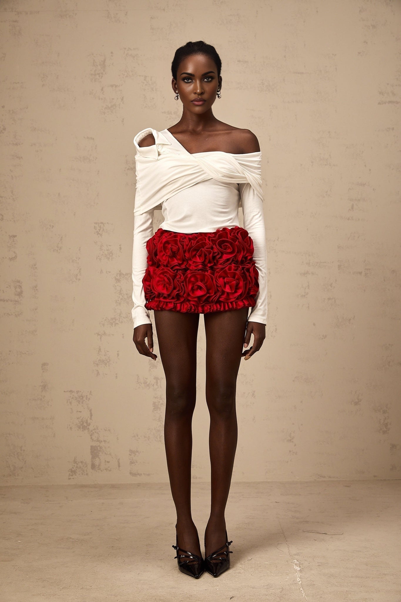 Gemmina Top - White - Long Sleeve - Asymmetric Twist Gathered Deconstructed