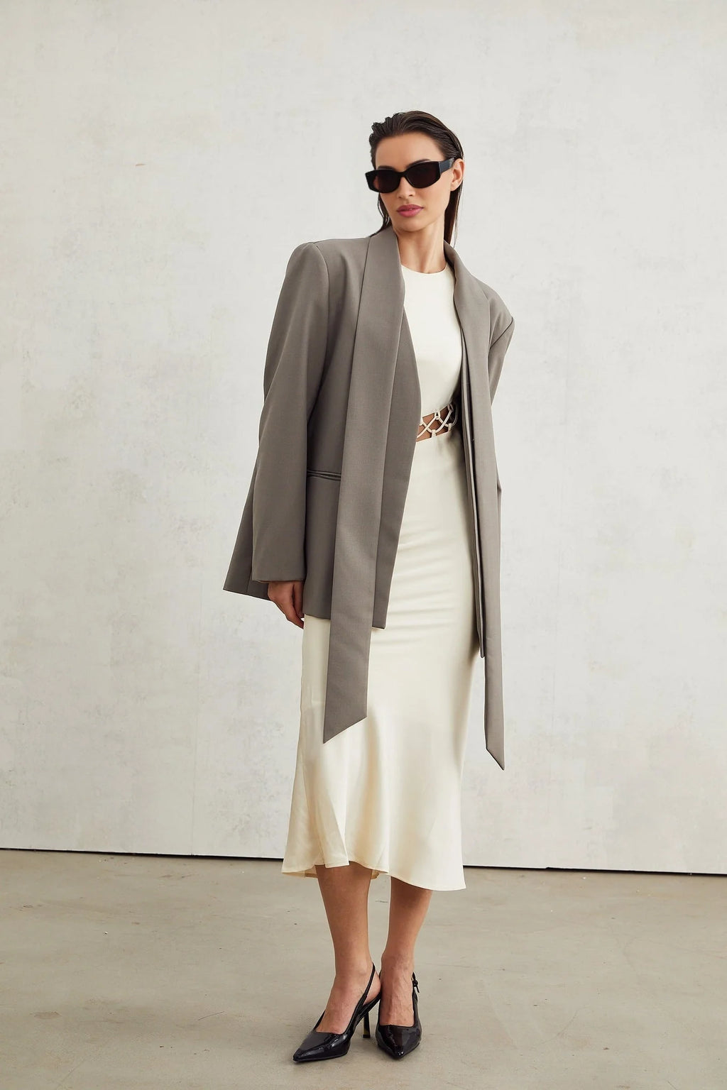 Giacomina Blazer - Long Sleeves - V Neck - Crepe Texture - Open Front