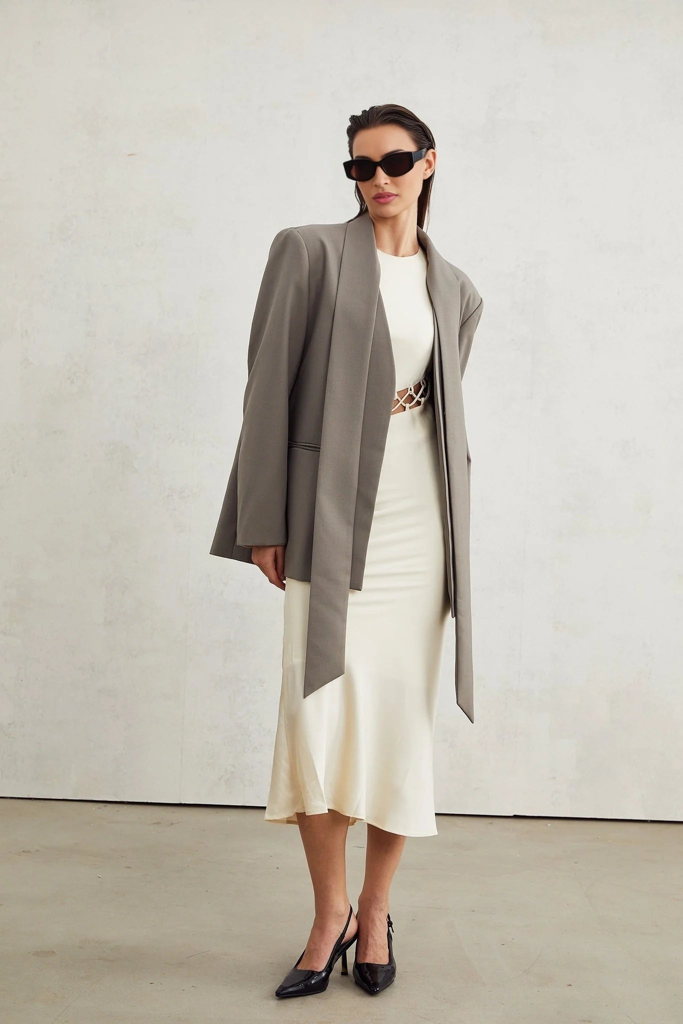 Giacomina Blazer - Long Sleeves - V Neck - Crepe Texture - Open Front