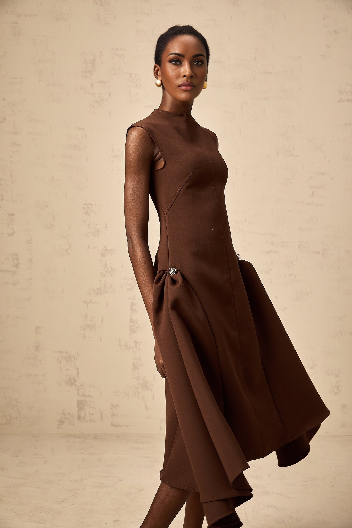 Giada Midi Dress - Twill weave - Crew neck - Cape sleeves - Asymmetric design