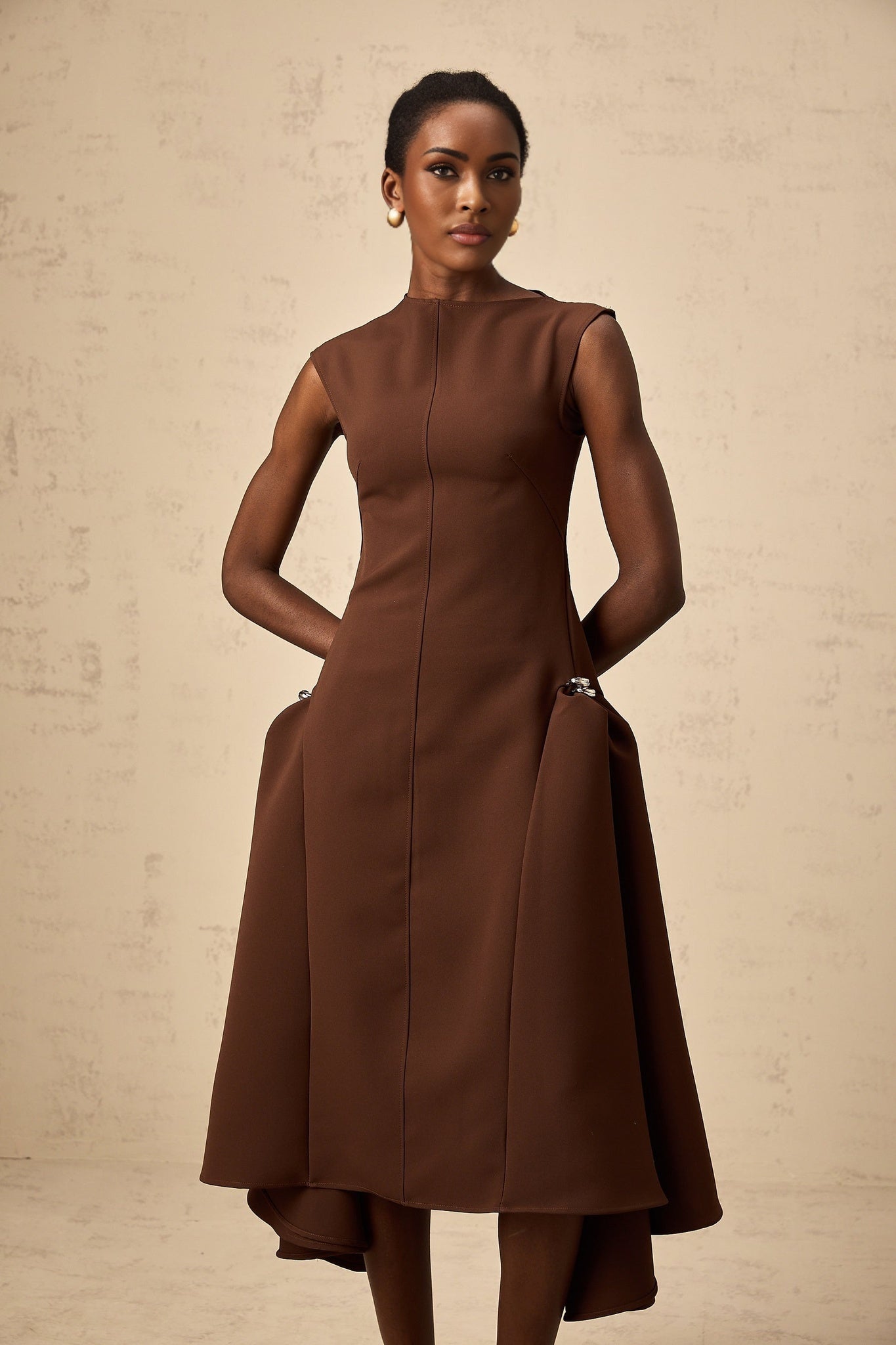 Giada Midi Dress - Twill weave - Crew neck - Cape sleeves - Asymmetric design